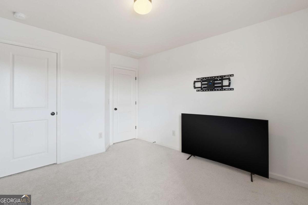 3815 Pleasant Woods Drive