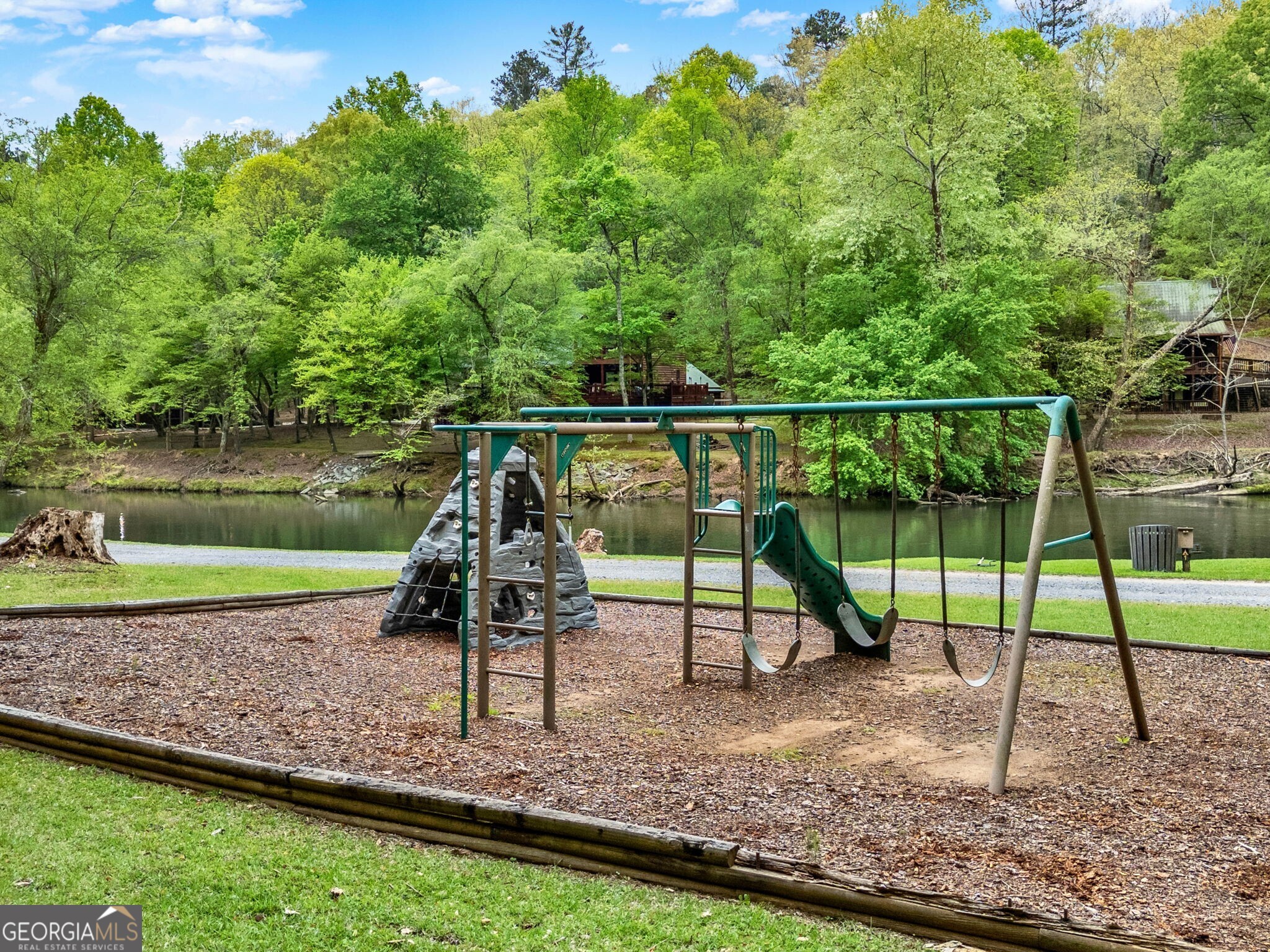 589 Spalding Circle