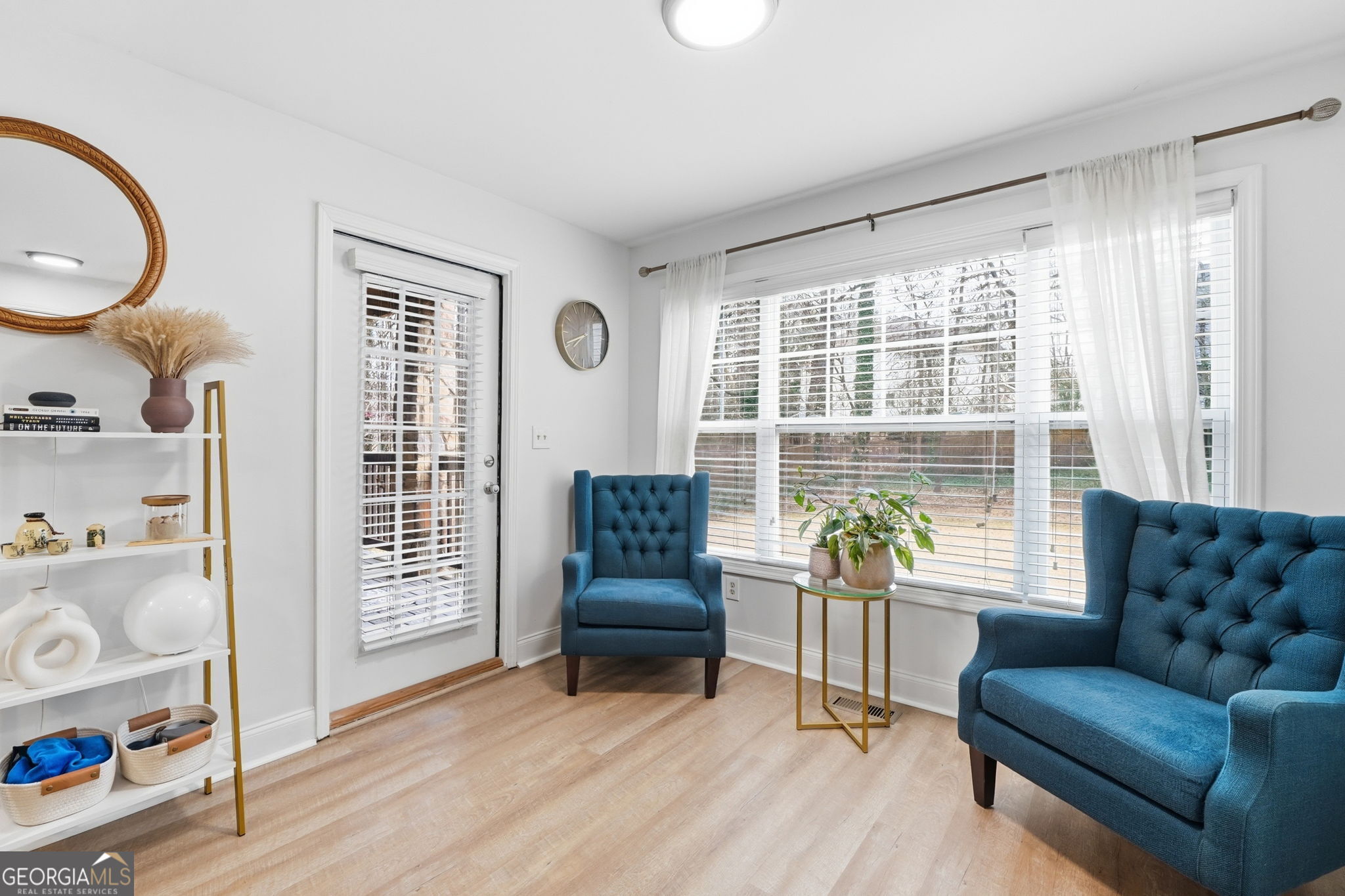 1106 Madison Lane SE