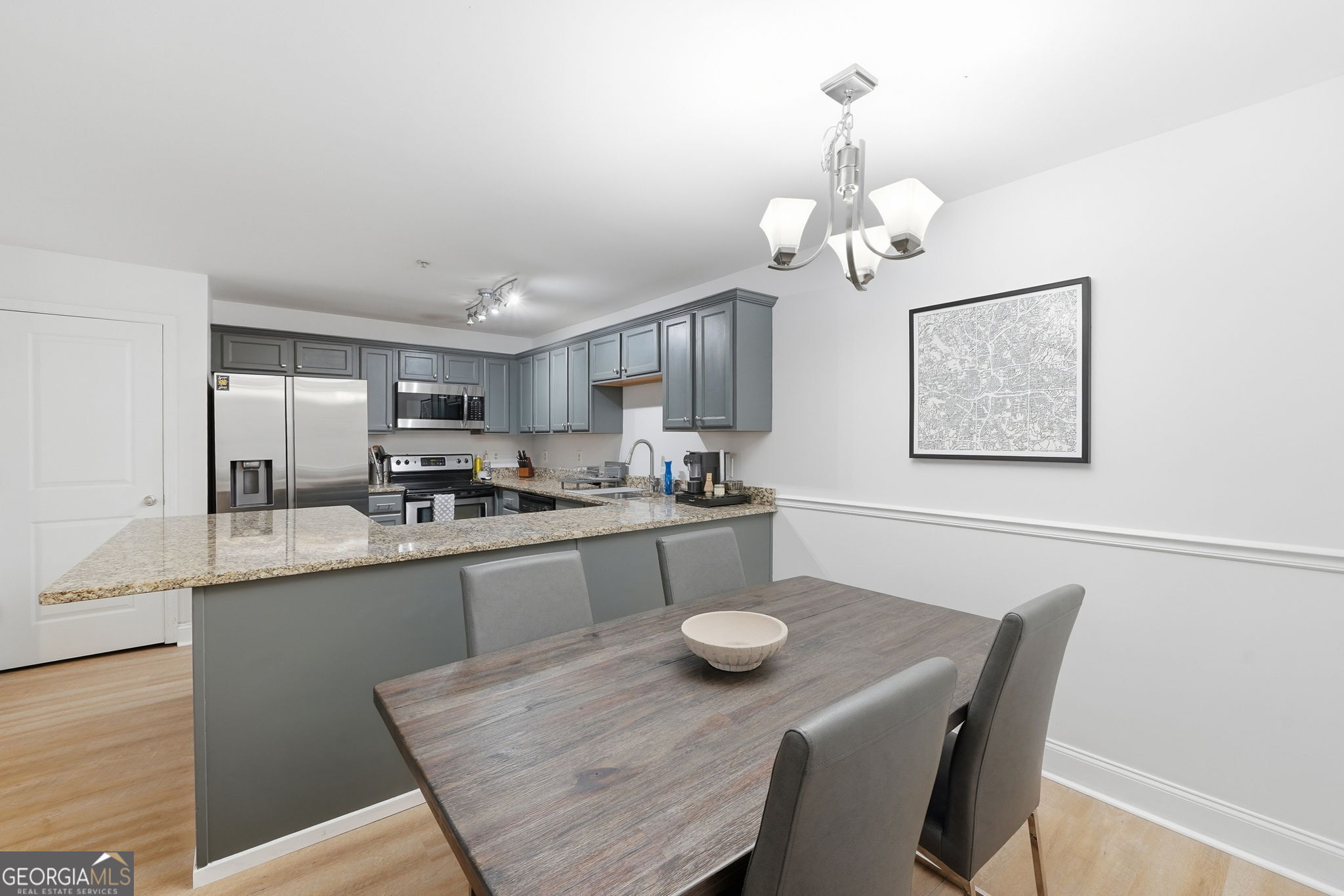 1106 Madison Lane SE