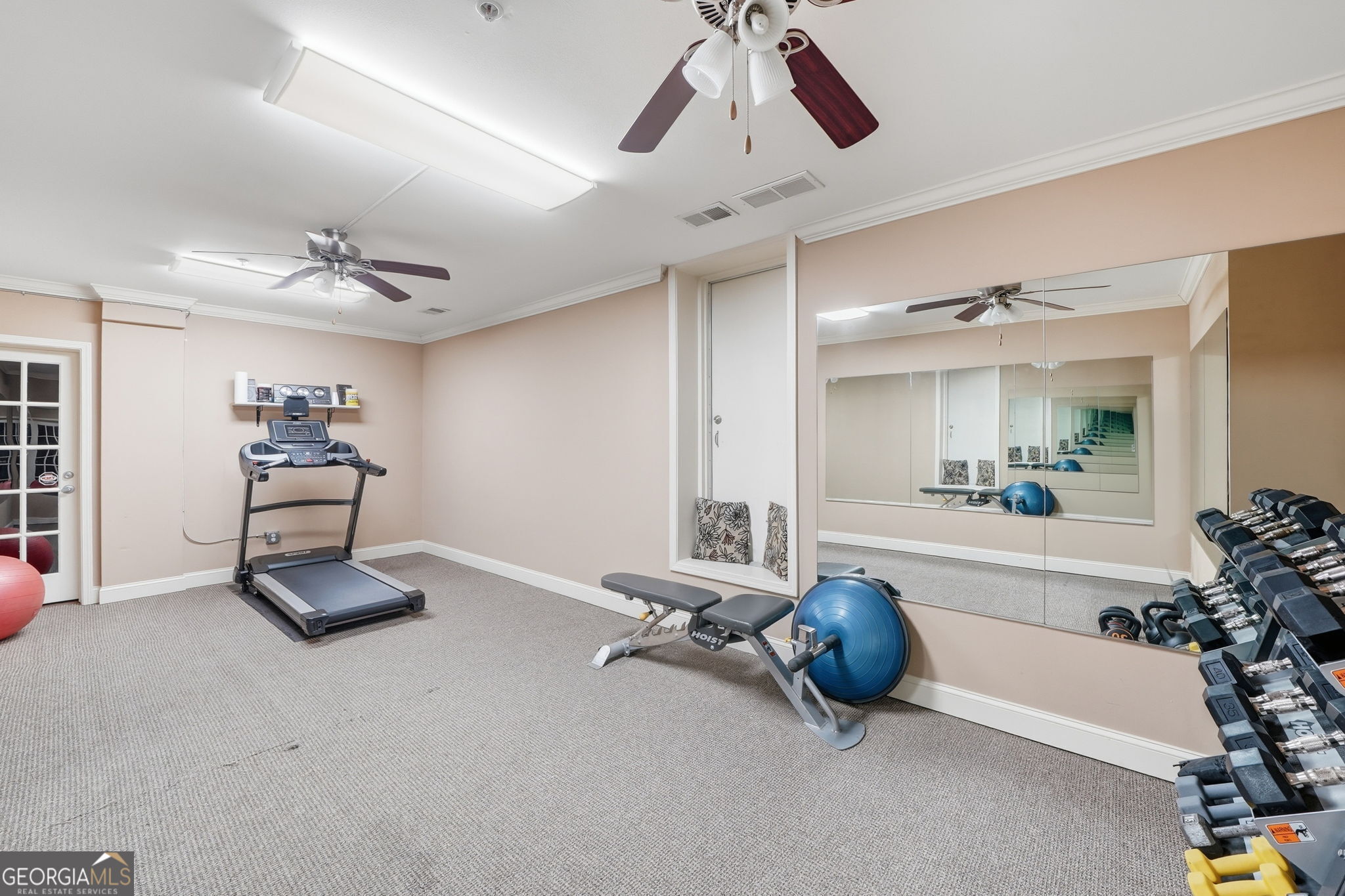 1106 Madison Lane SE