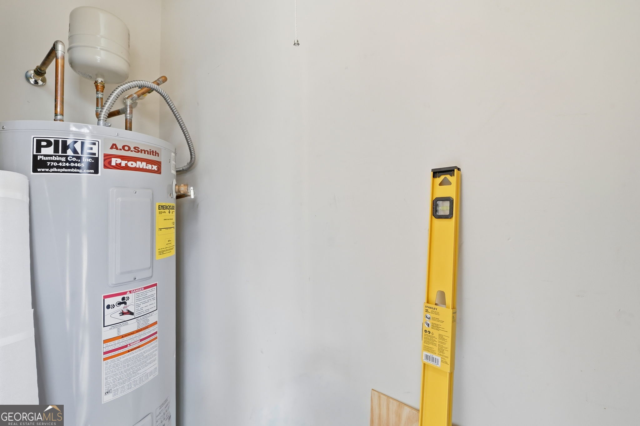 1106 Madison Lane SE