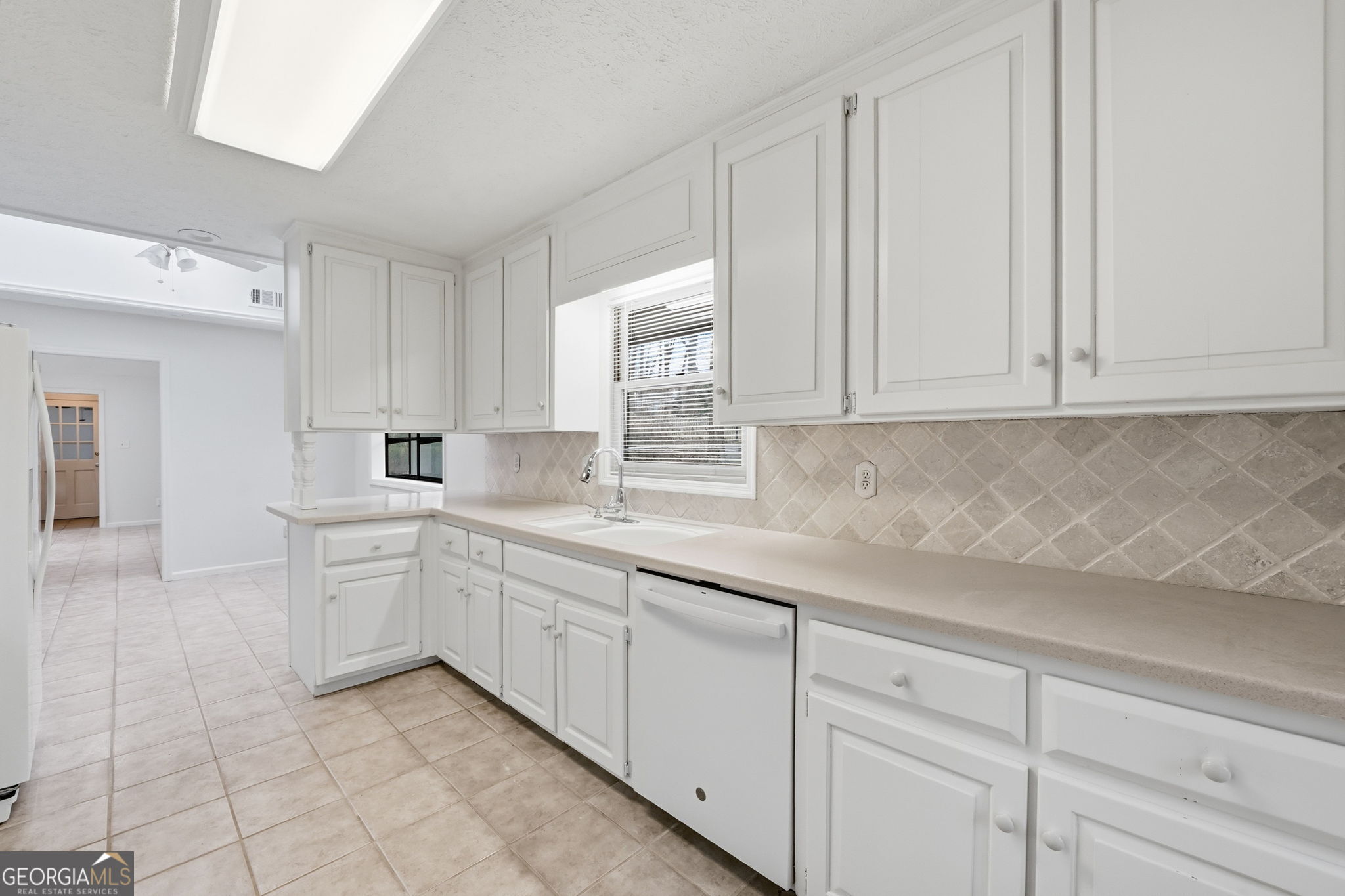 1130 Valley Ridge Court SE