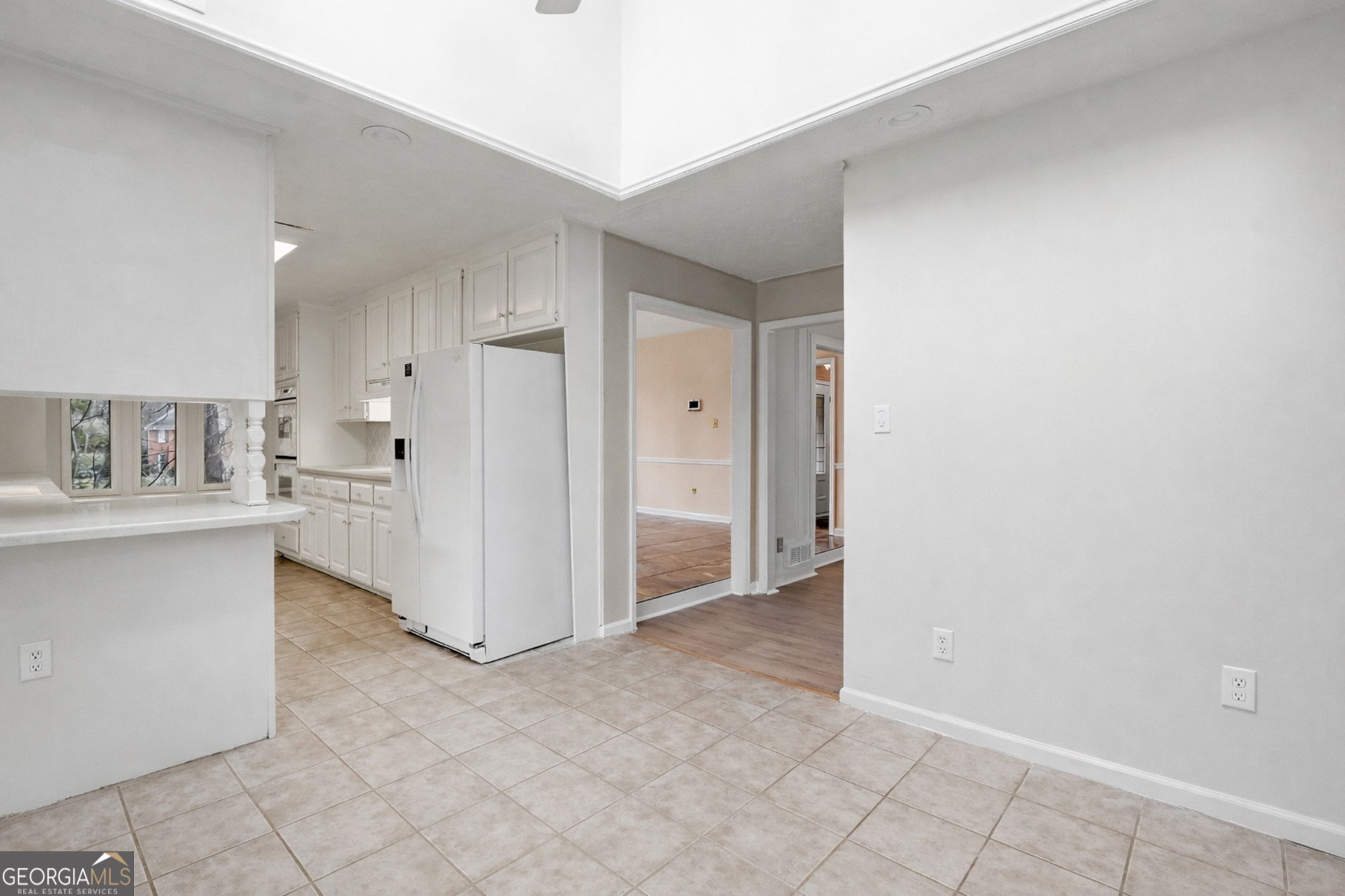 1130 Valley Ridge Court SE