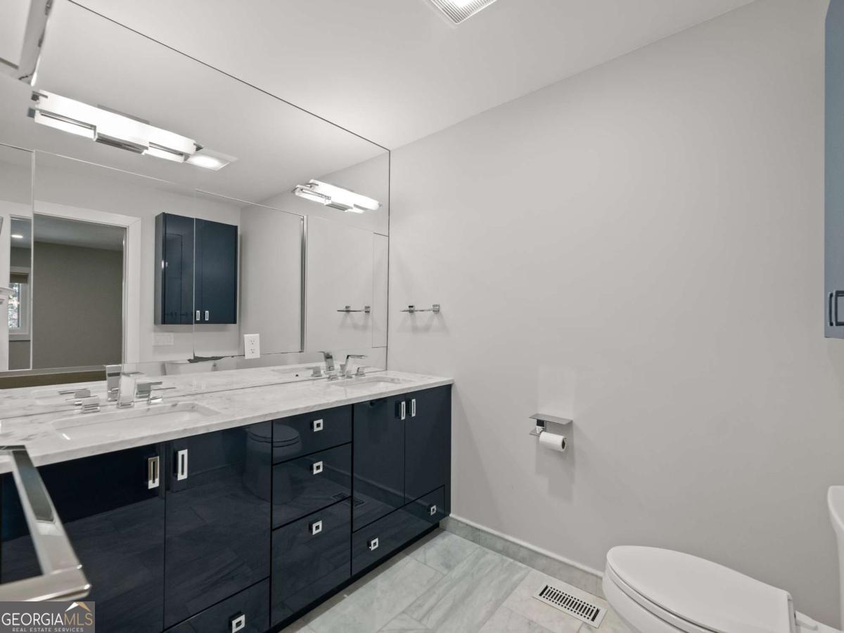 2153 Starfire Drive NE