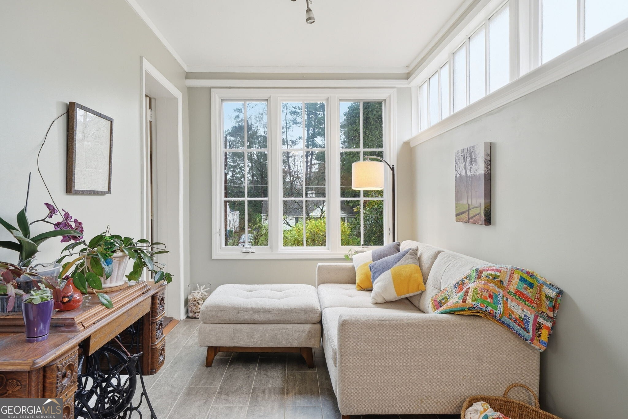 1913 Westminster Way