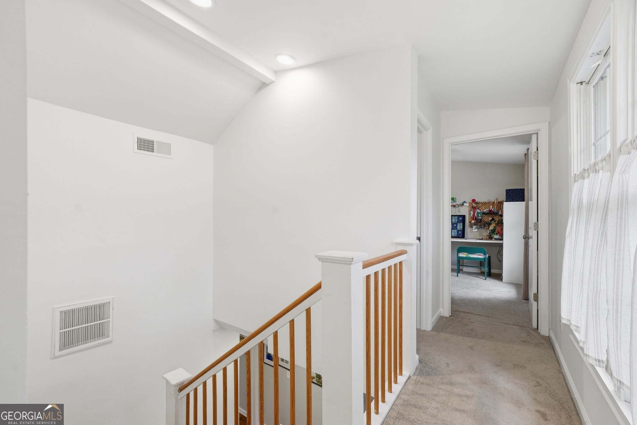 1913 Westminster Way