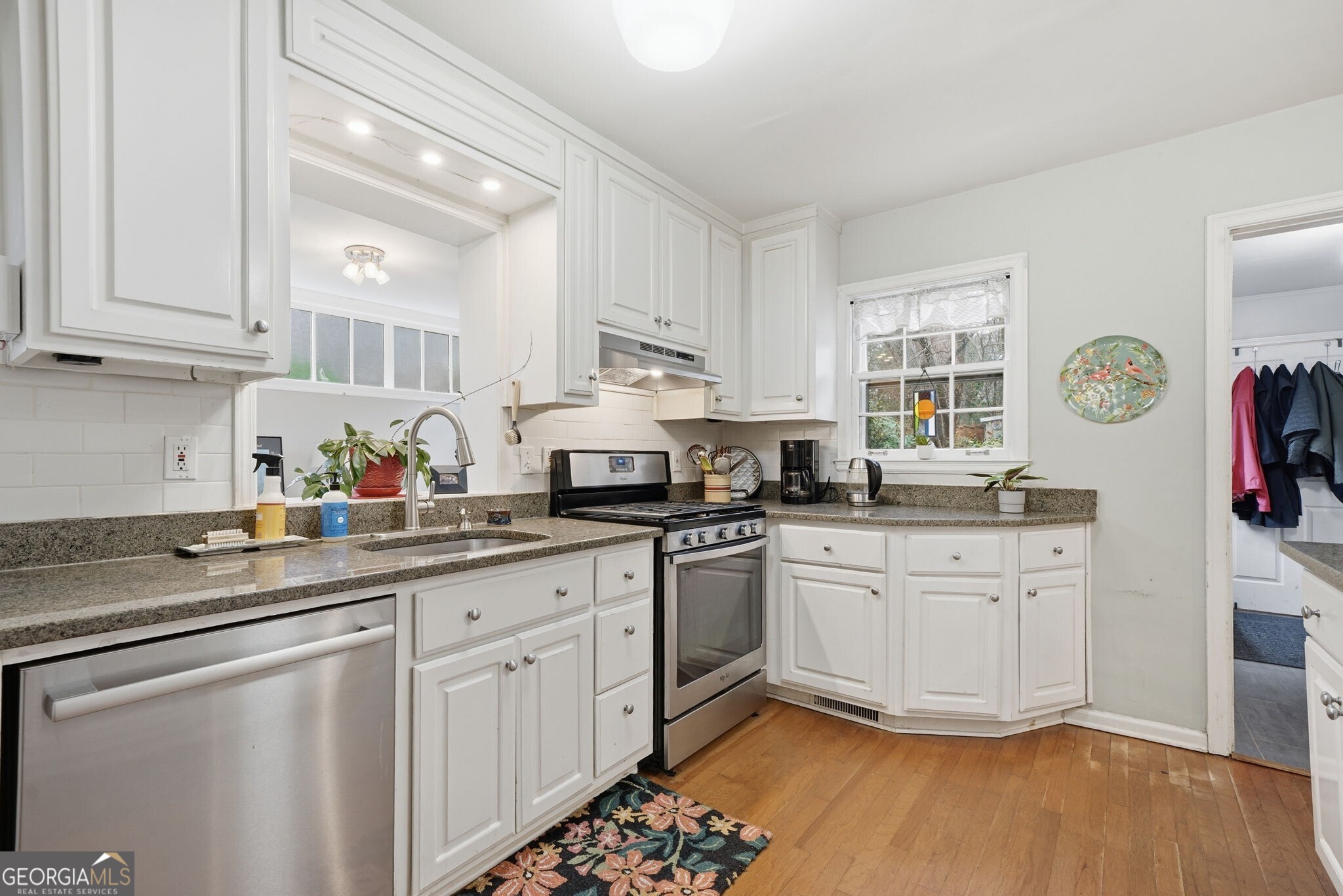 1913 Westminster Way