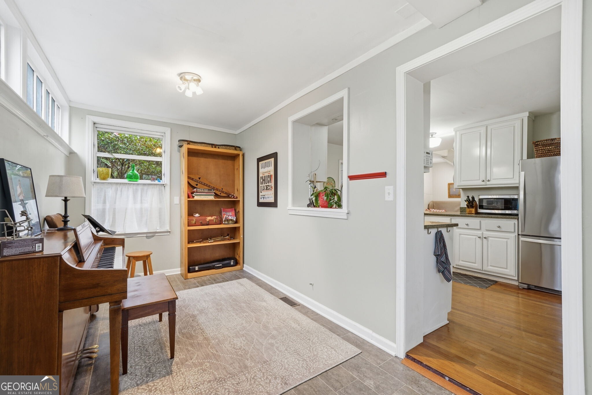 1913 Westminster Way