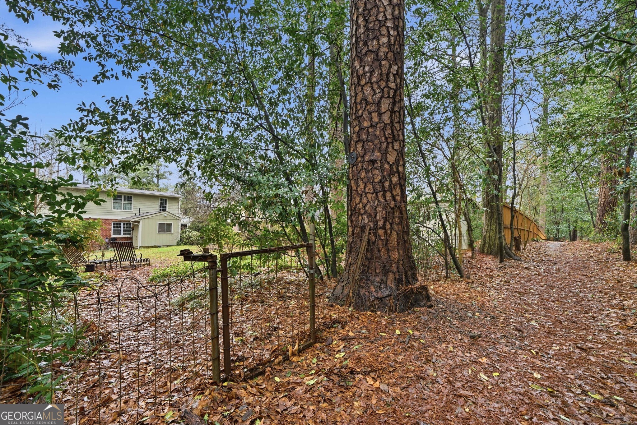 1913 Westminster Way