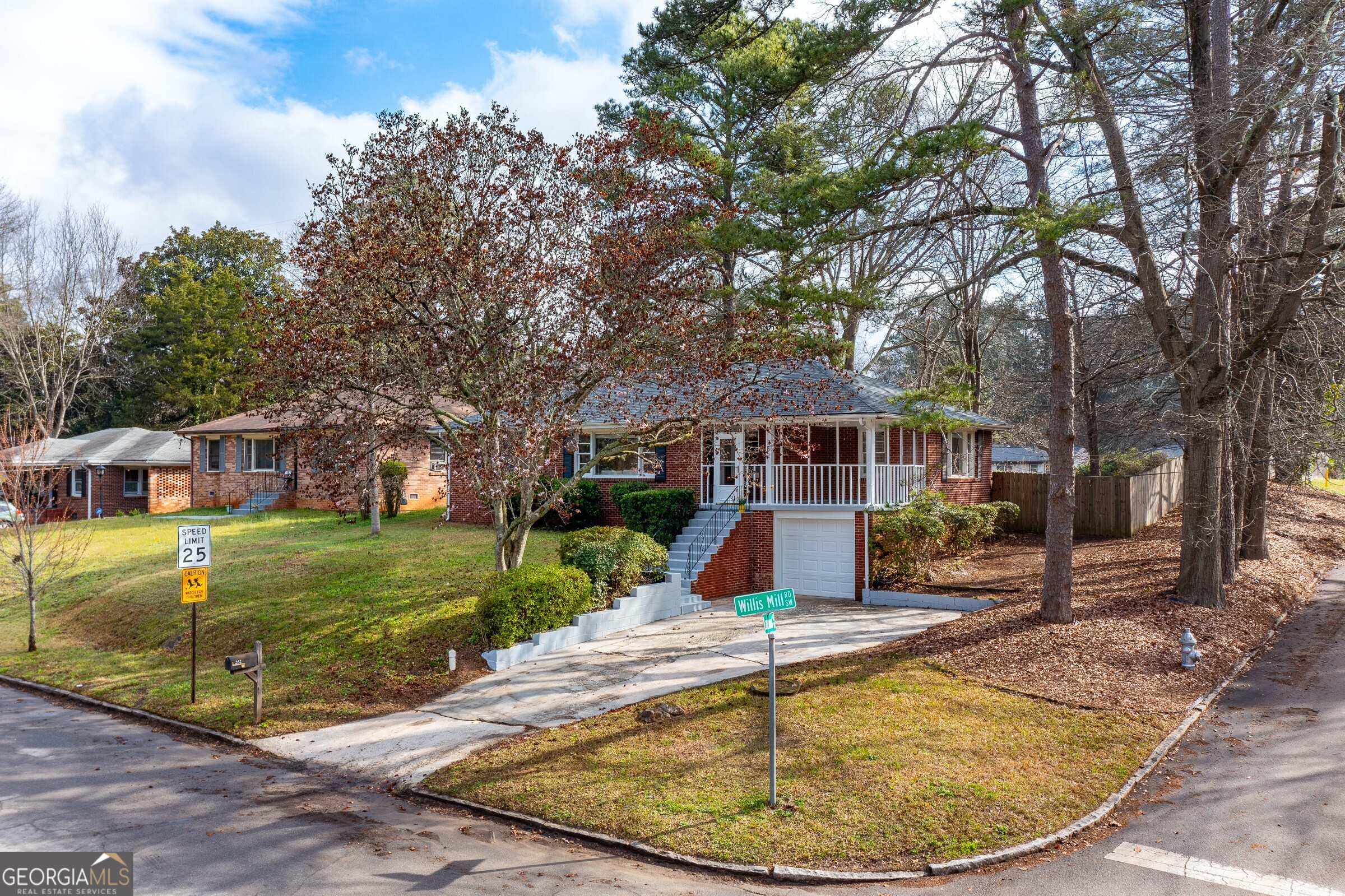 282 Willis Mill Road SW