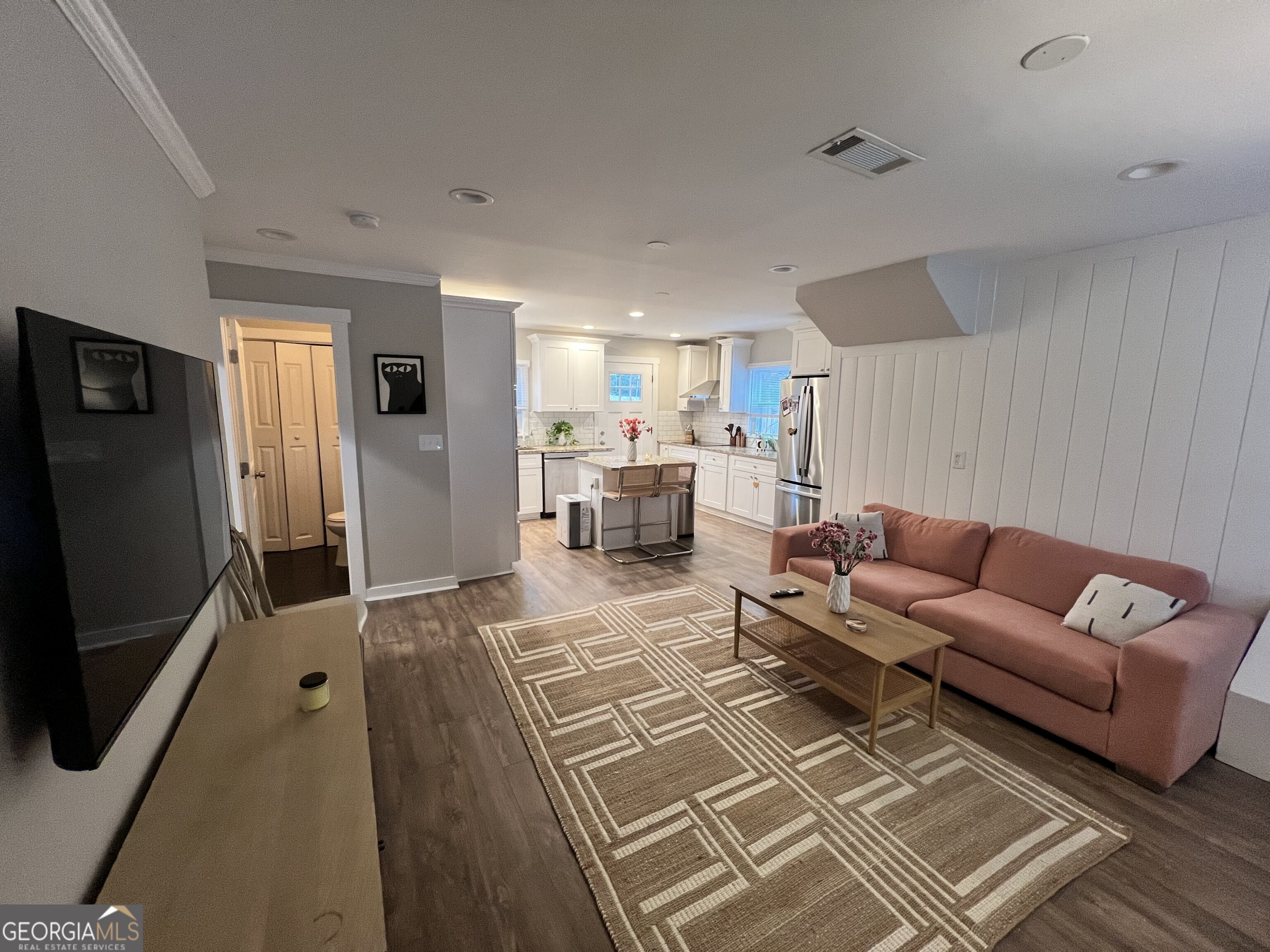 2455 Lynn Iris Drive