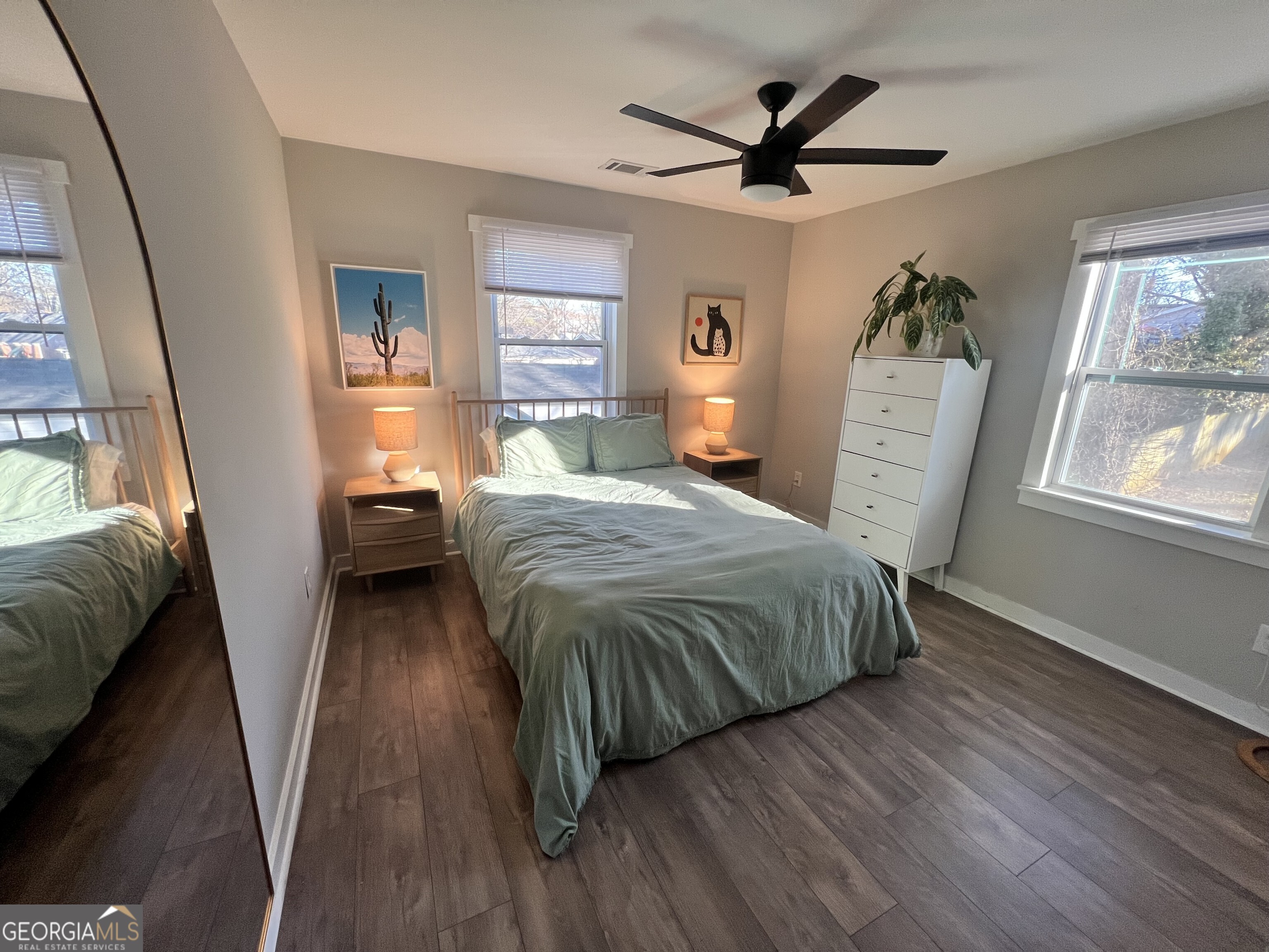 2455 Lynn Iris Drive