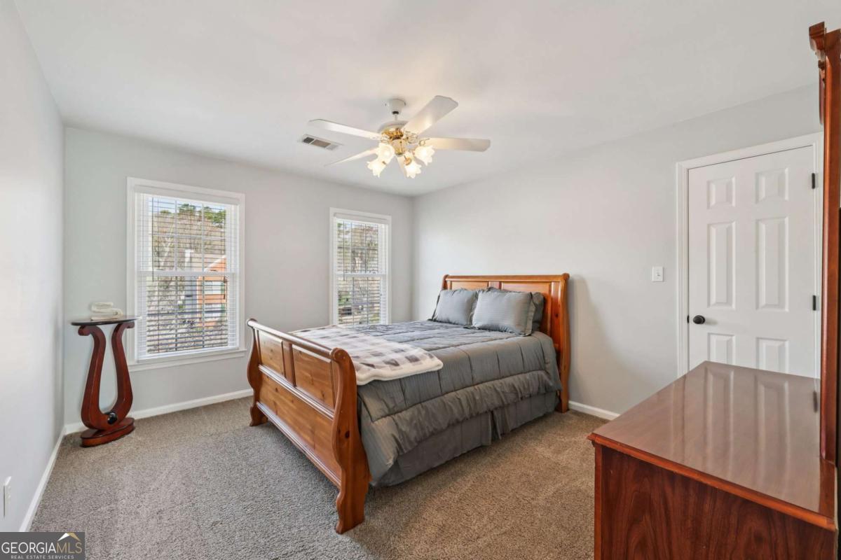 4304 Cedar Bluff Way SW