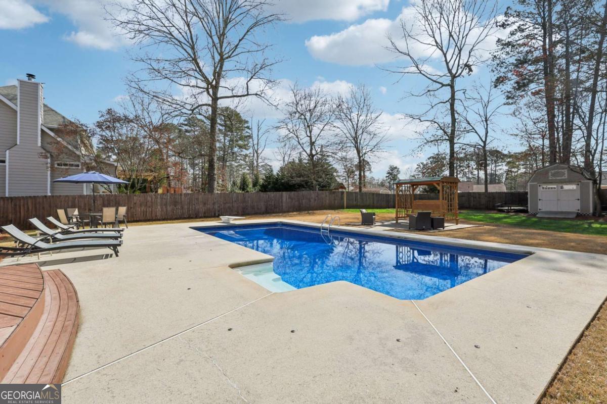 4304 Cedar Bluff Way SW