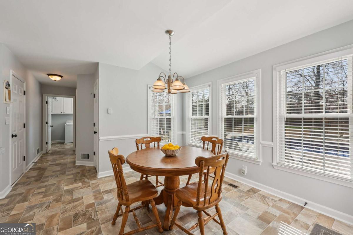 4304 Cedar Bluff Way SW