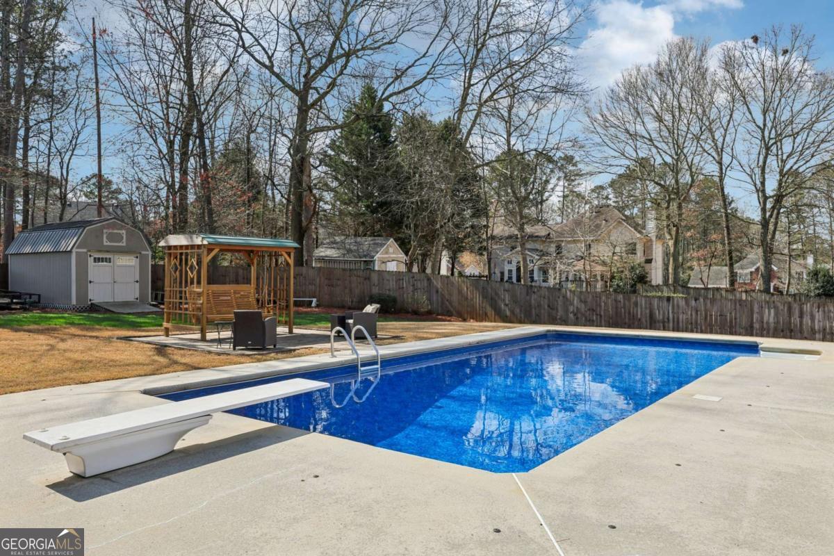 4304 Cedar Bluff Way SW