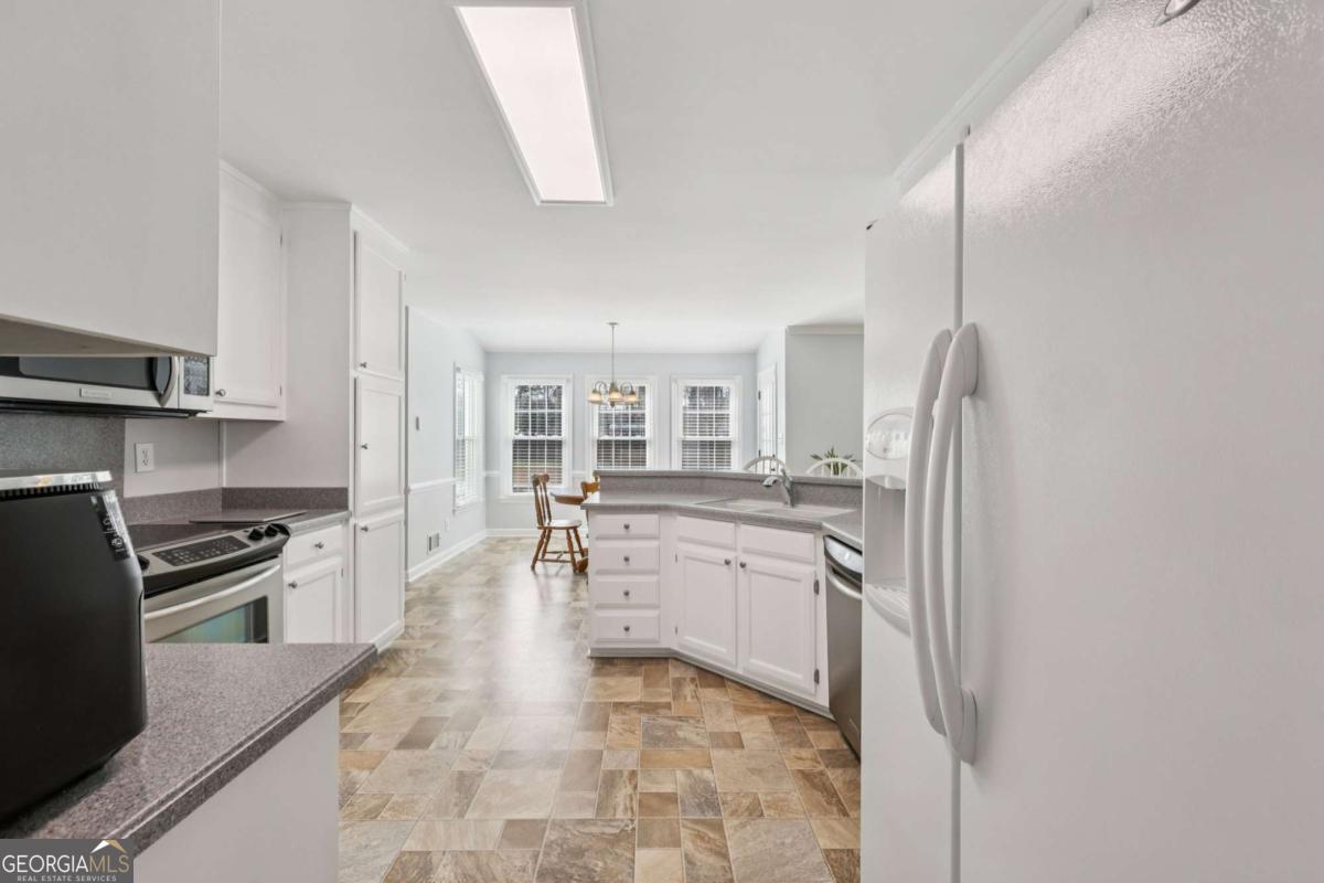 4304 Cedar Bluff Way SW