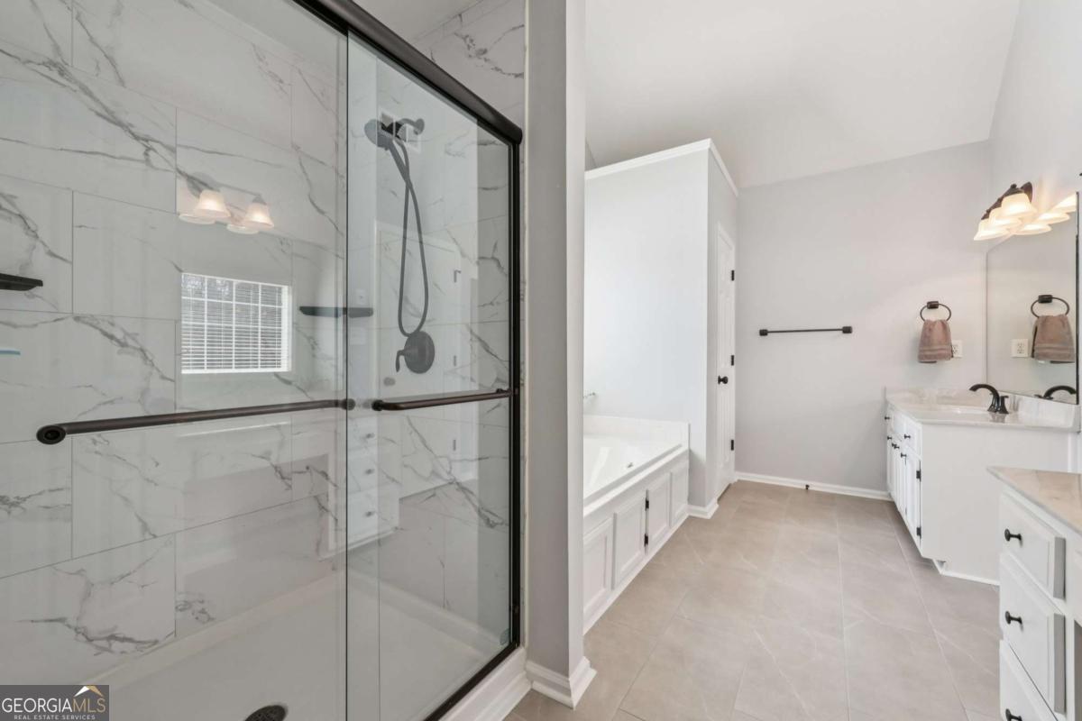 4304 Cedar Bluff Way SW