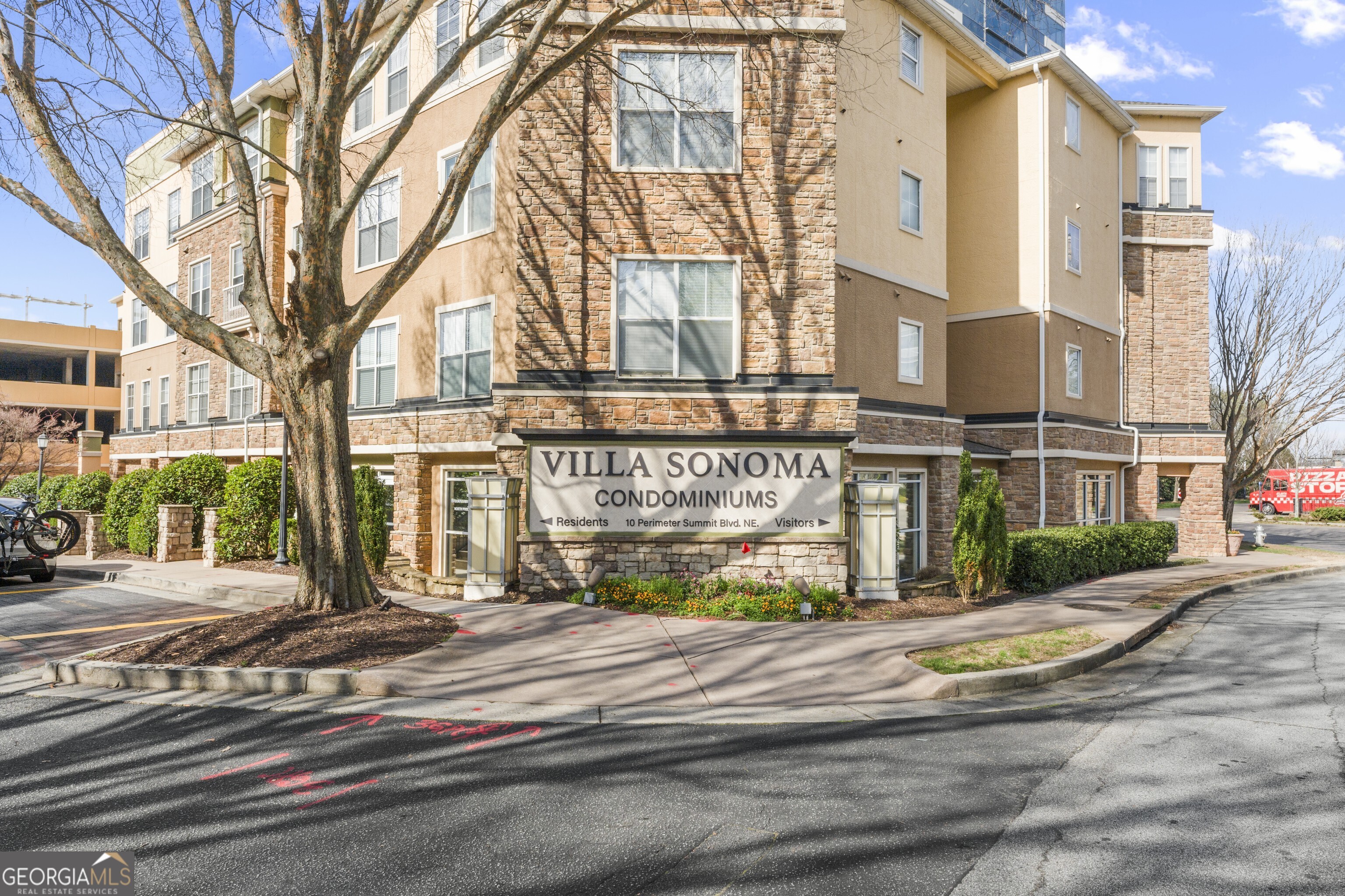 10 Perimeter Summit Boulevard NE # 2303