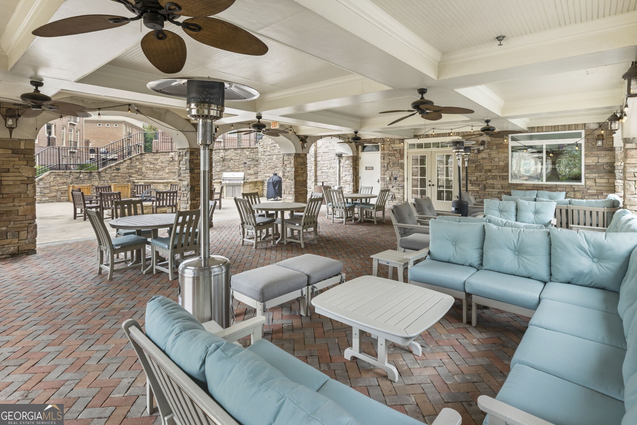 200 River Vista Drive # 520