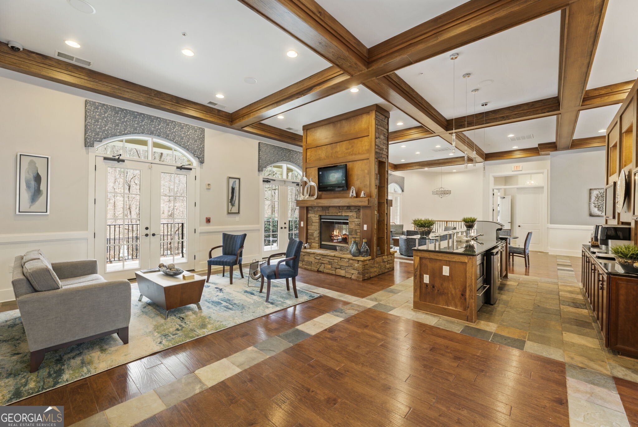 200 River Vista Drive # 520