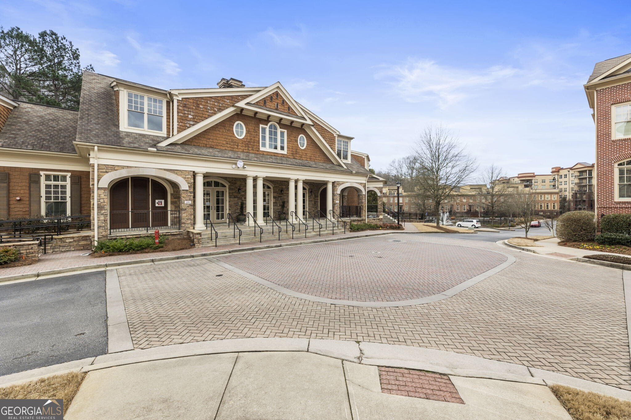 200 River Vista Drive # 520