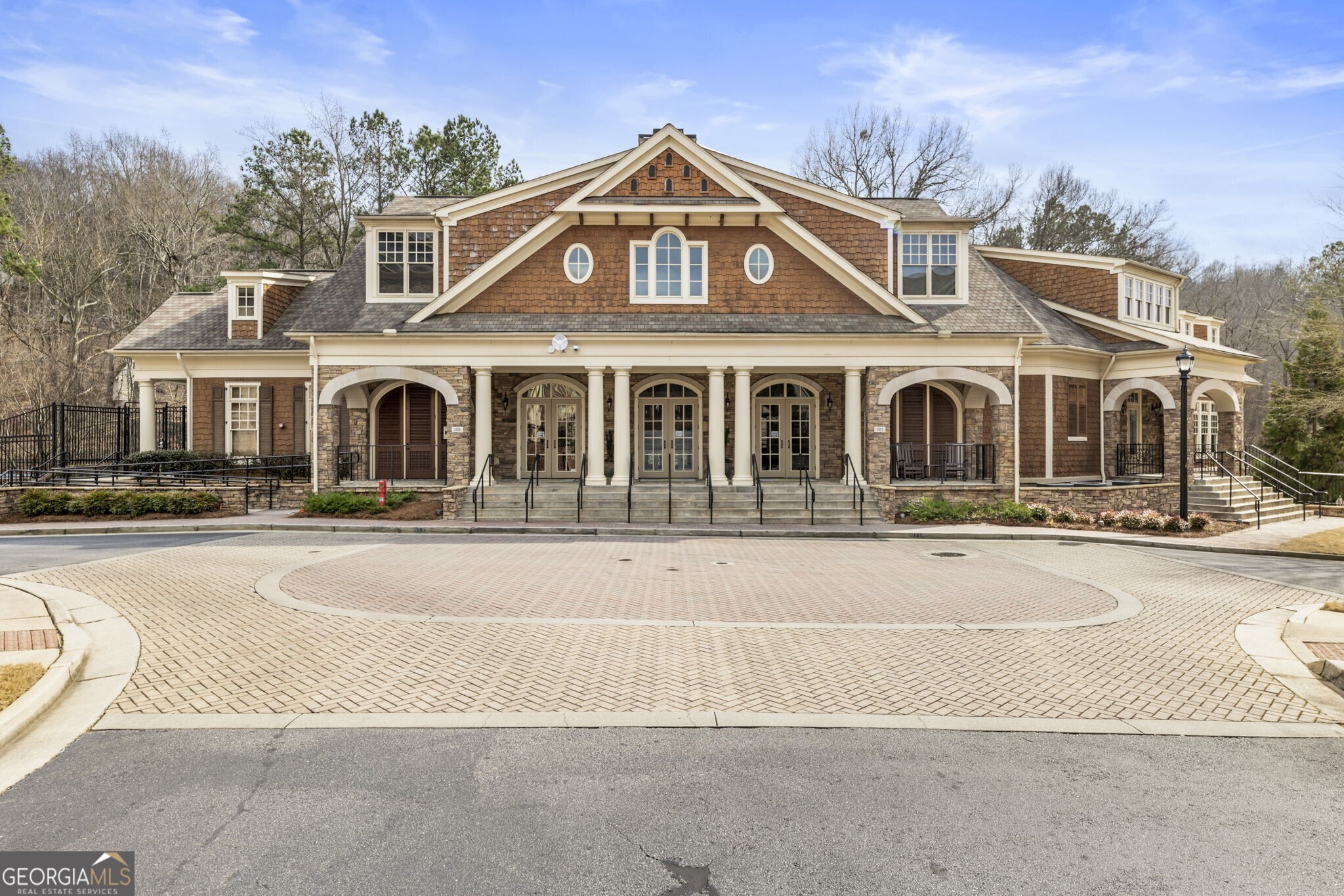 200 River Vista Drive # 520