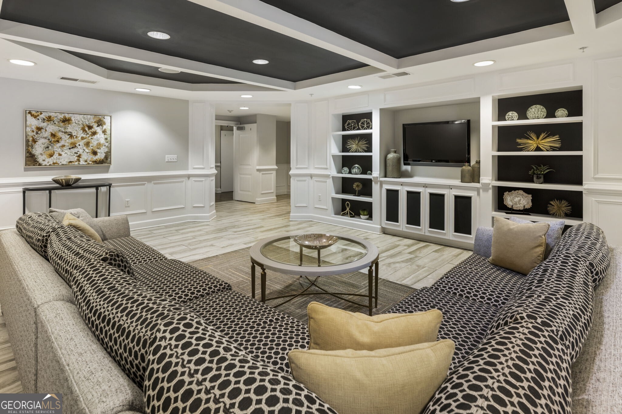 200 River Vista Drive # 520