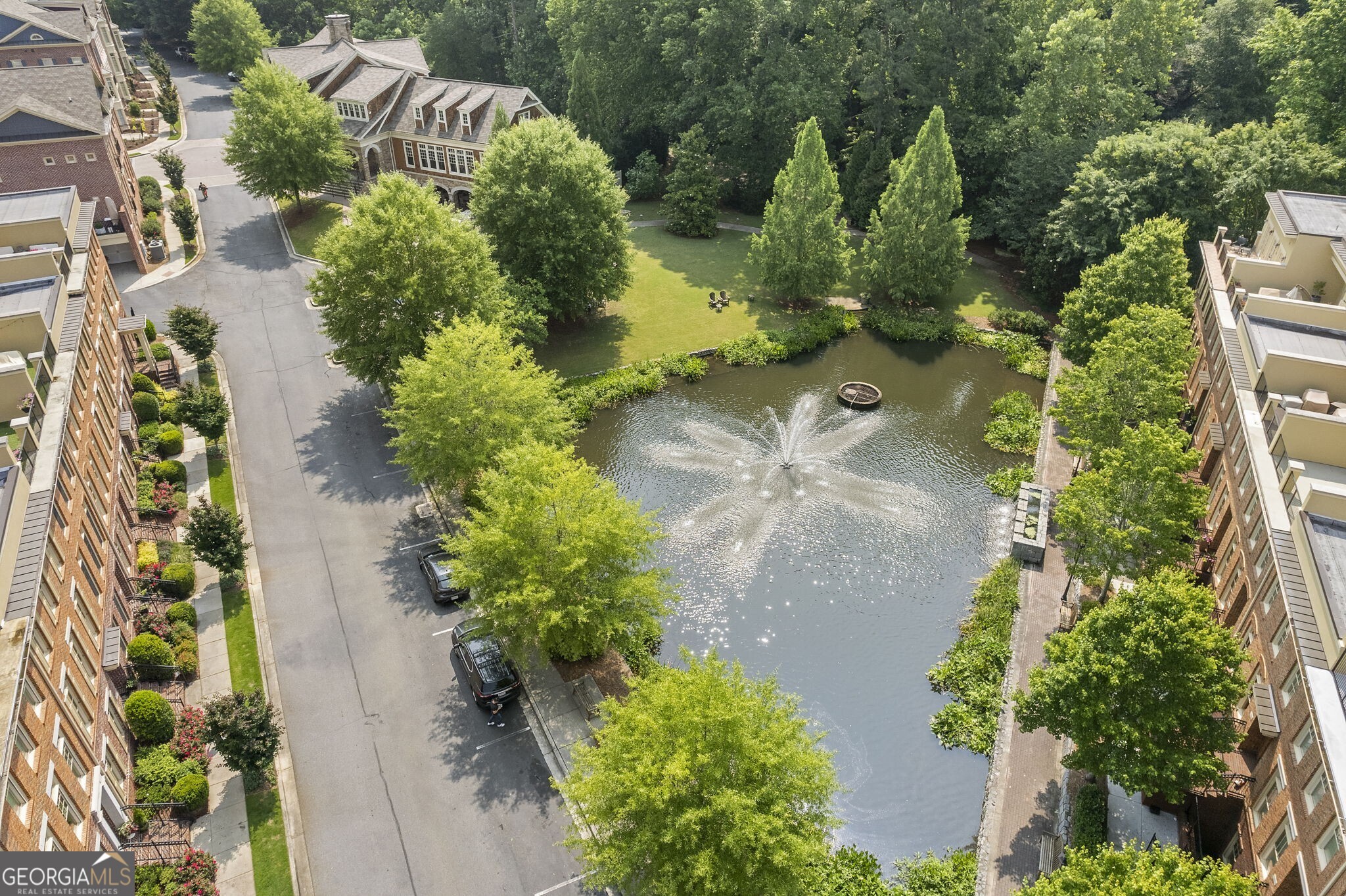 200 River Vista Drive # 520