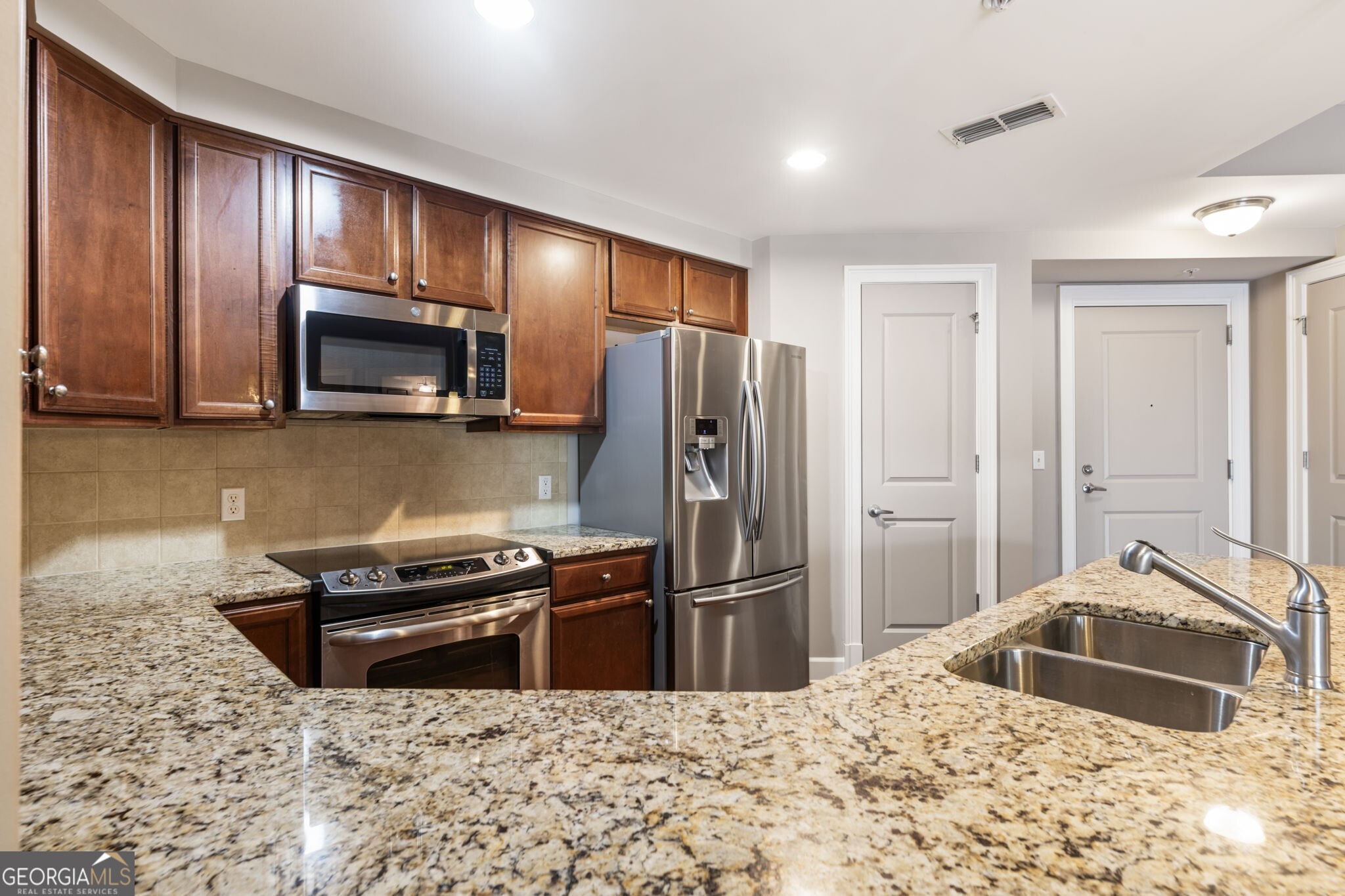 200 River Vista Drive # 520