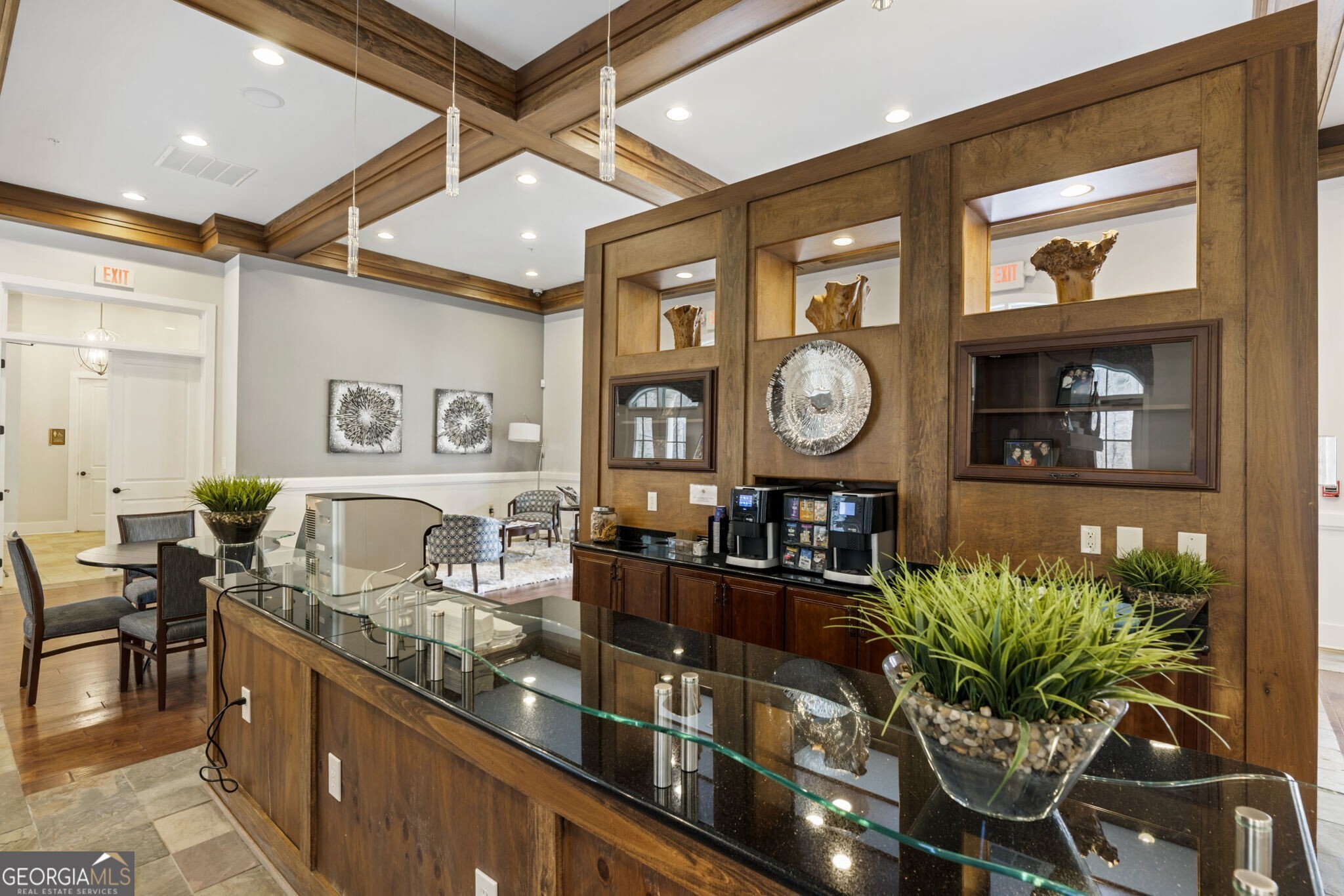 200 River Vista Drive # 520