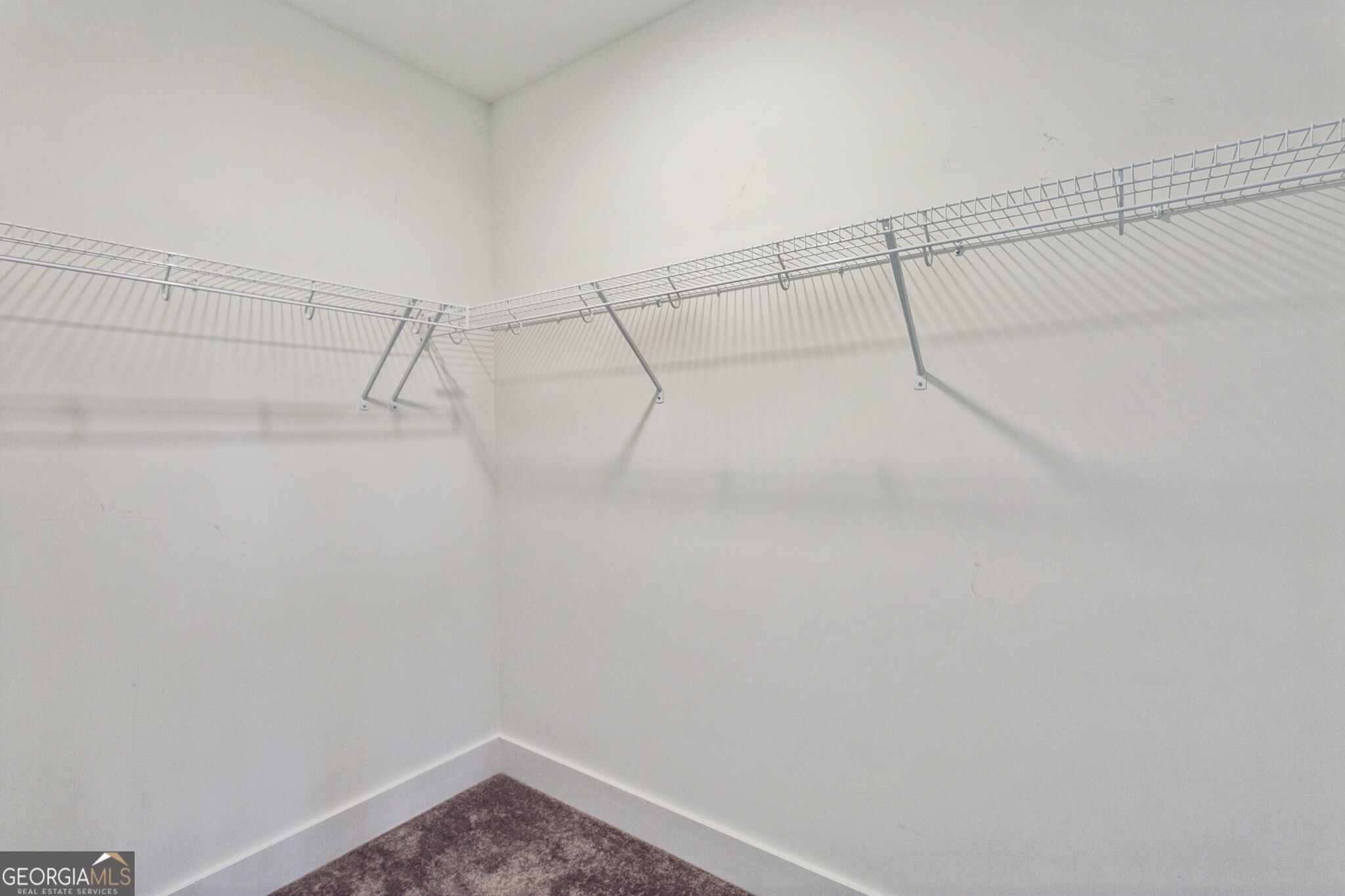 1261 Chelsea Circle NW