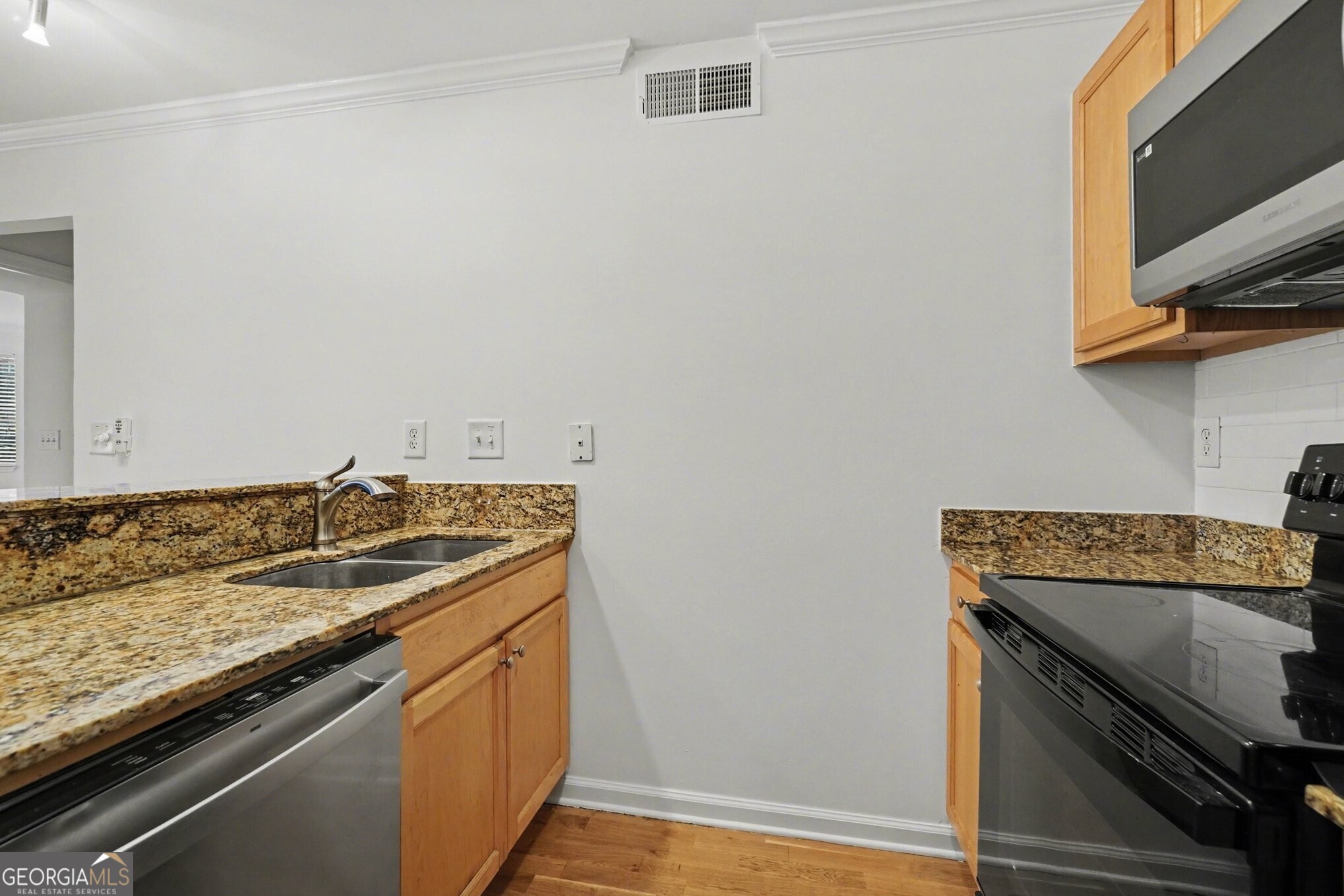 1041 State Street NW # 34