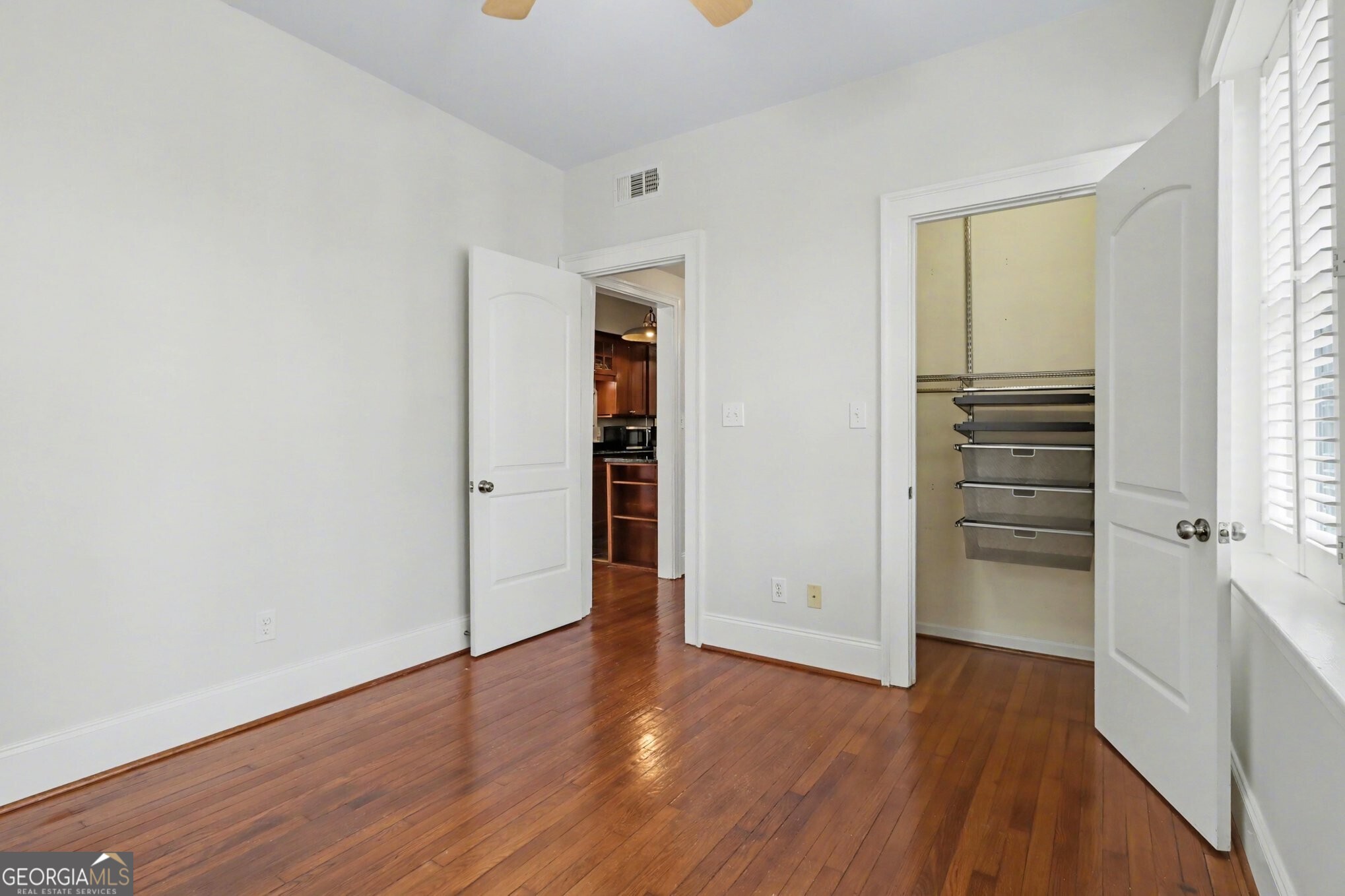 908 Juniper Street NE # 206