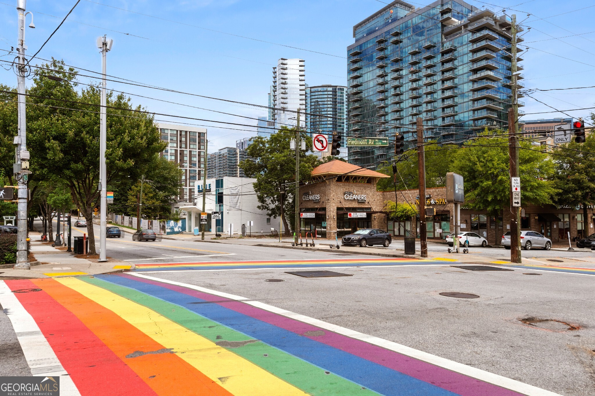 908 Juniper Street NE # 206