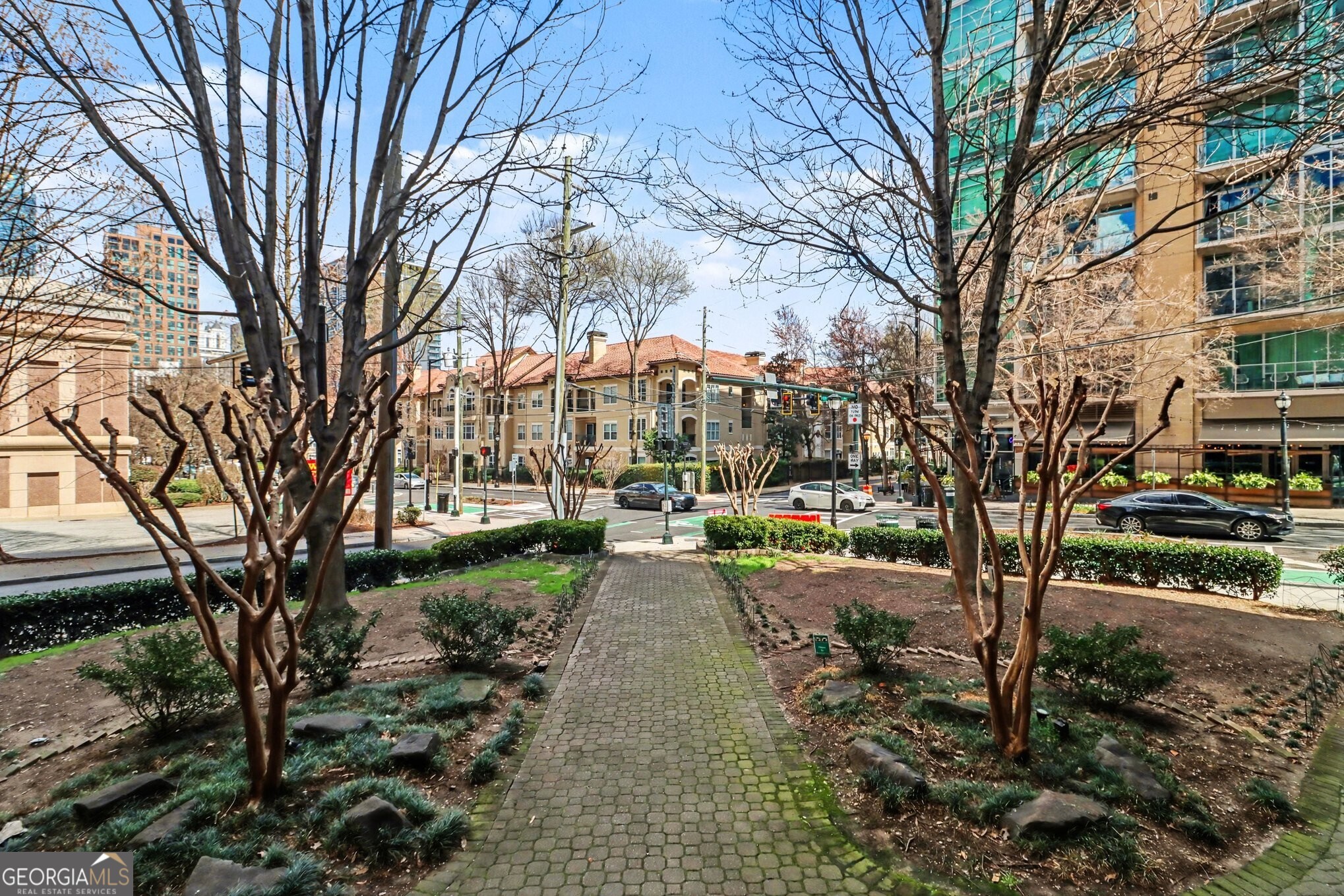 908 Juniper Street NE # 206