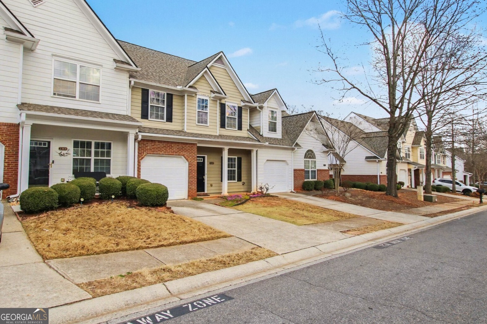 2367 Suwanee Pointe Drive