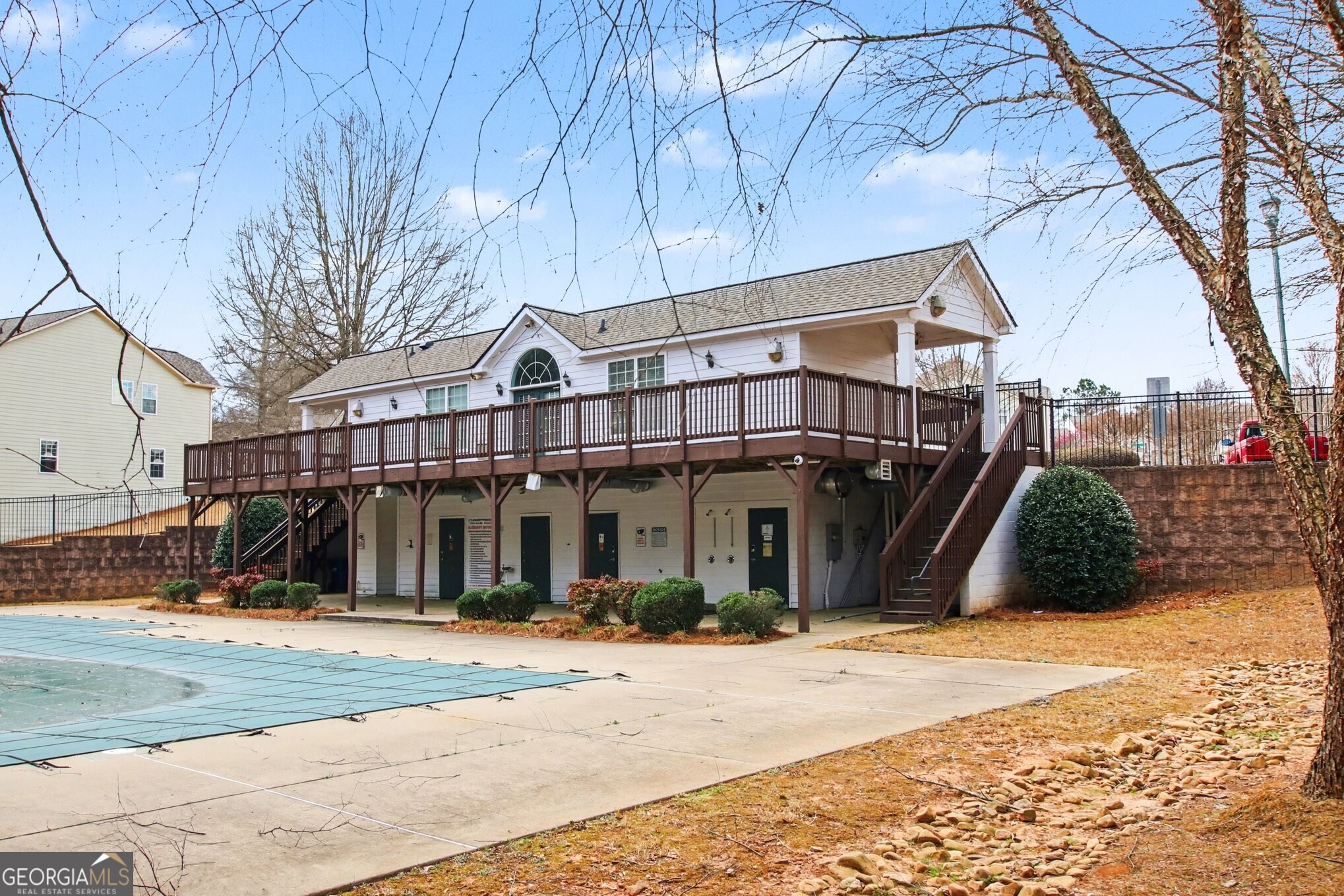 2367 Suwanee Pointe Drive