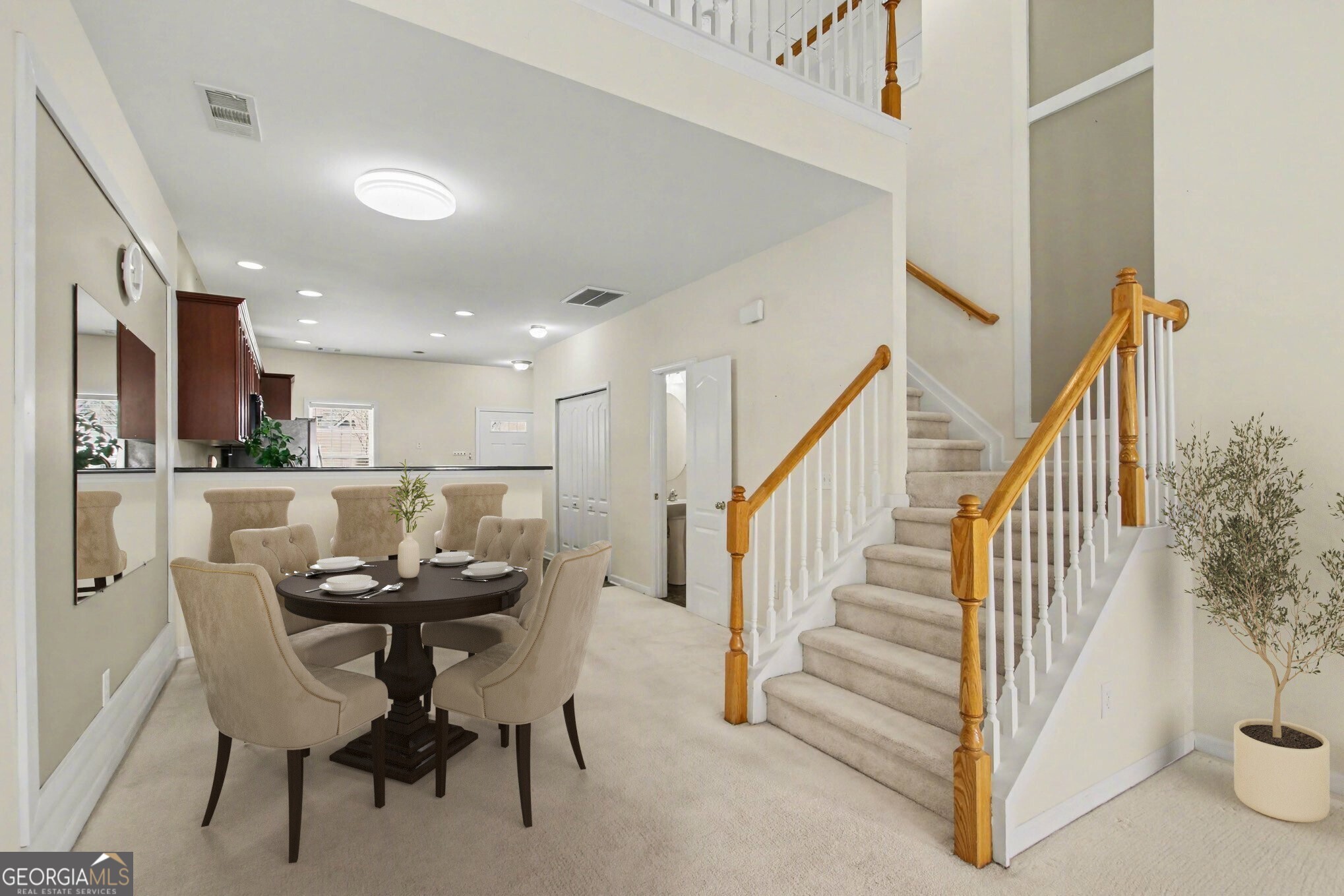 2367 Suwanee Pointe Drive