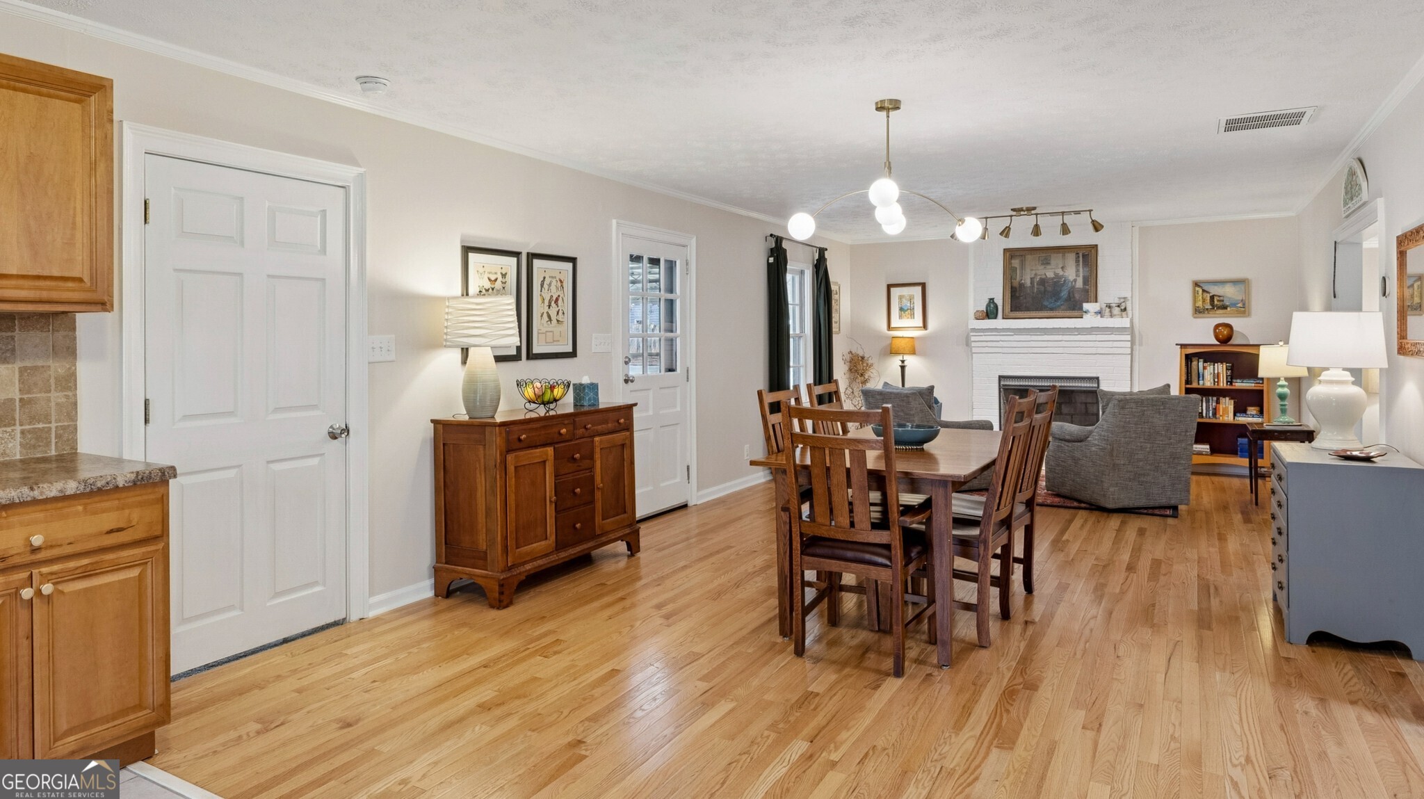 3972 N Peachtree Road