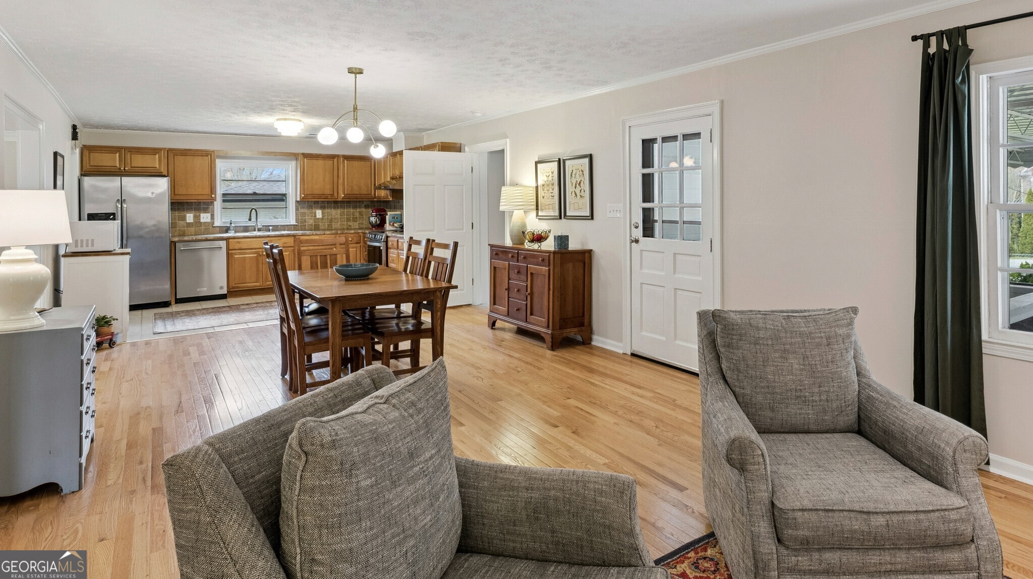 3972 N Peachtree Road