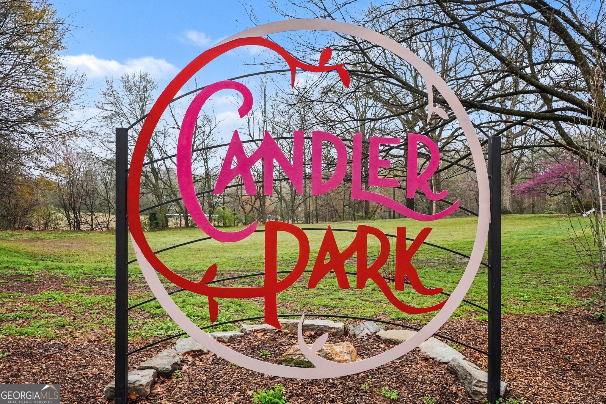 1355 Euclid Avenue NE # 26