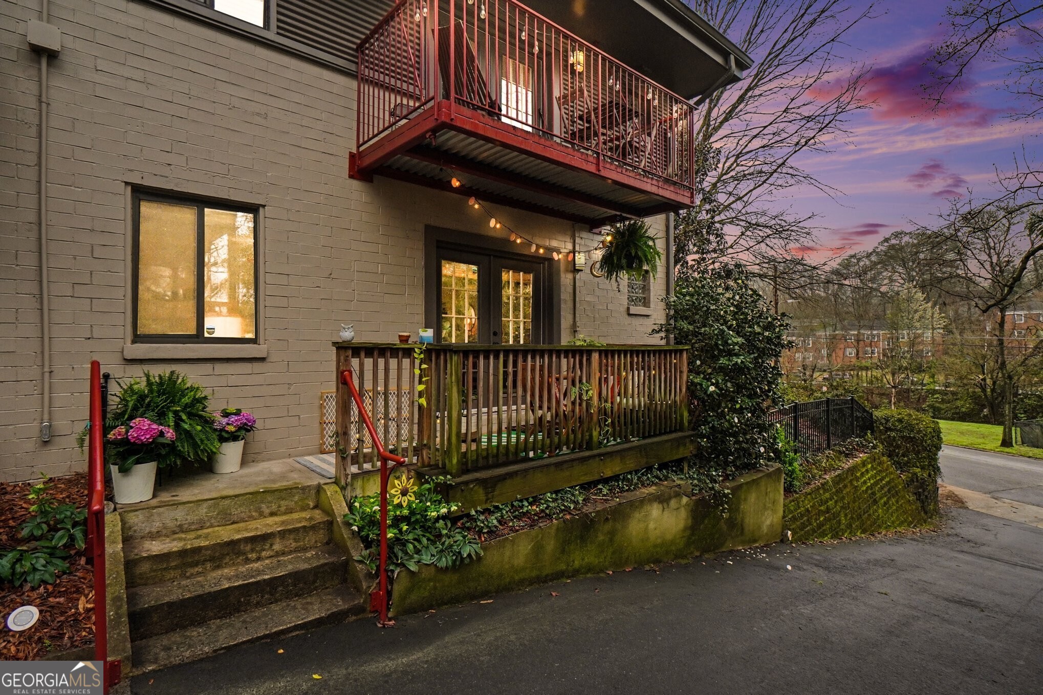 1355 Euclid Avenue NE # 26