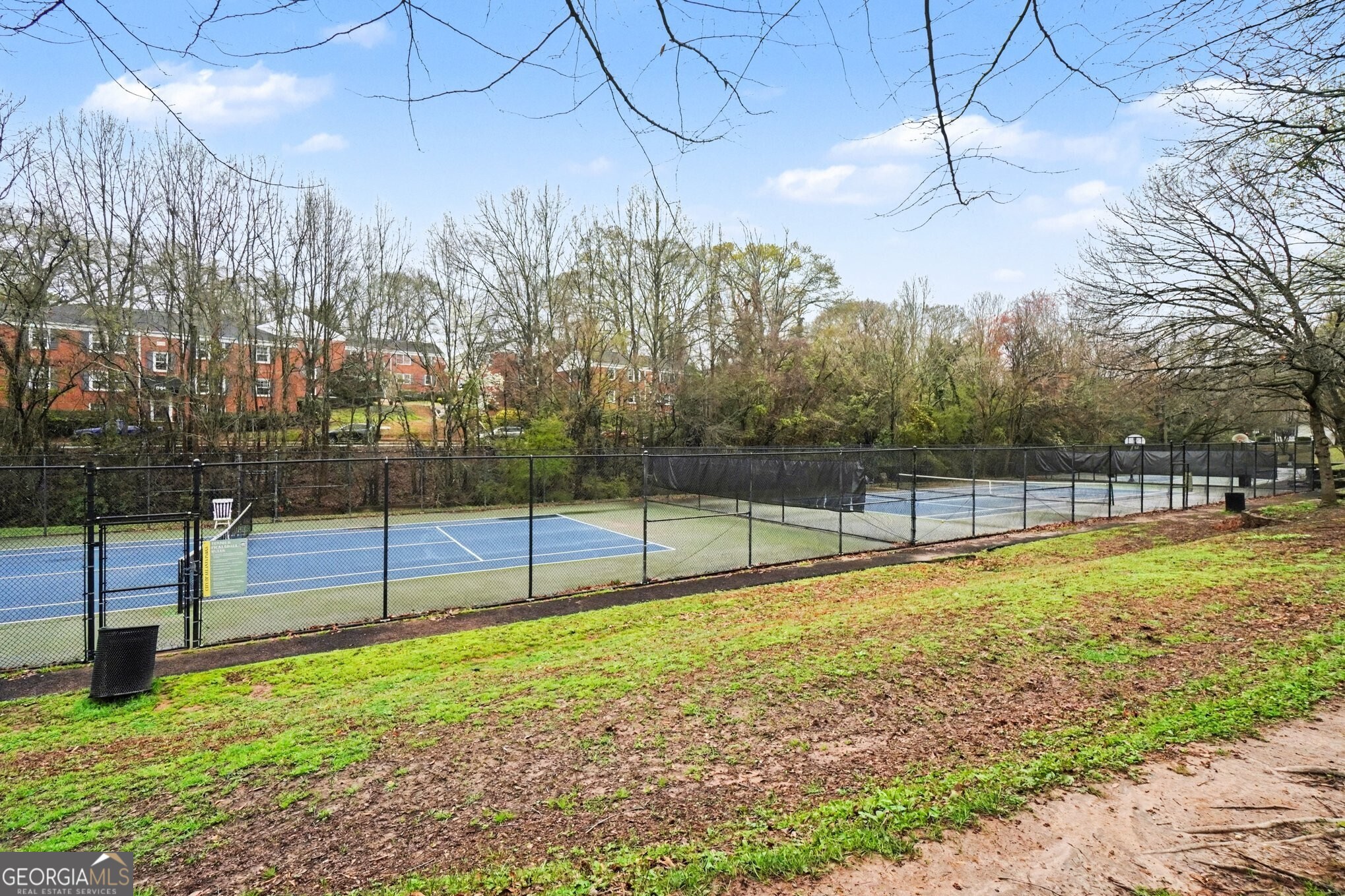 1355 Euclid Avenue NE # 26