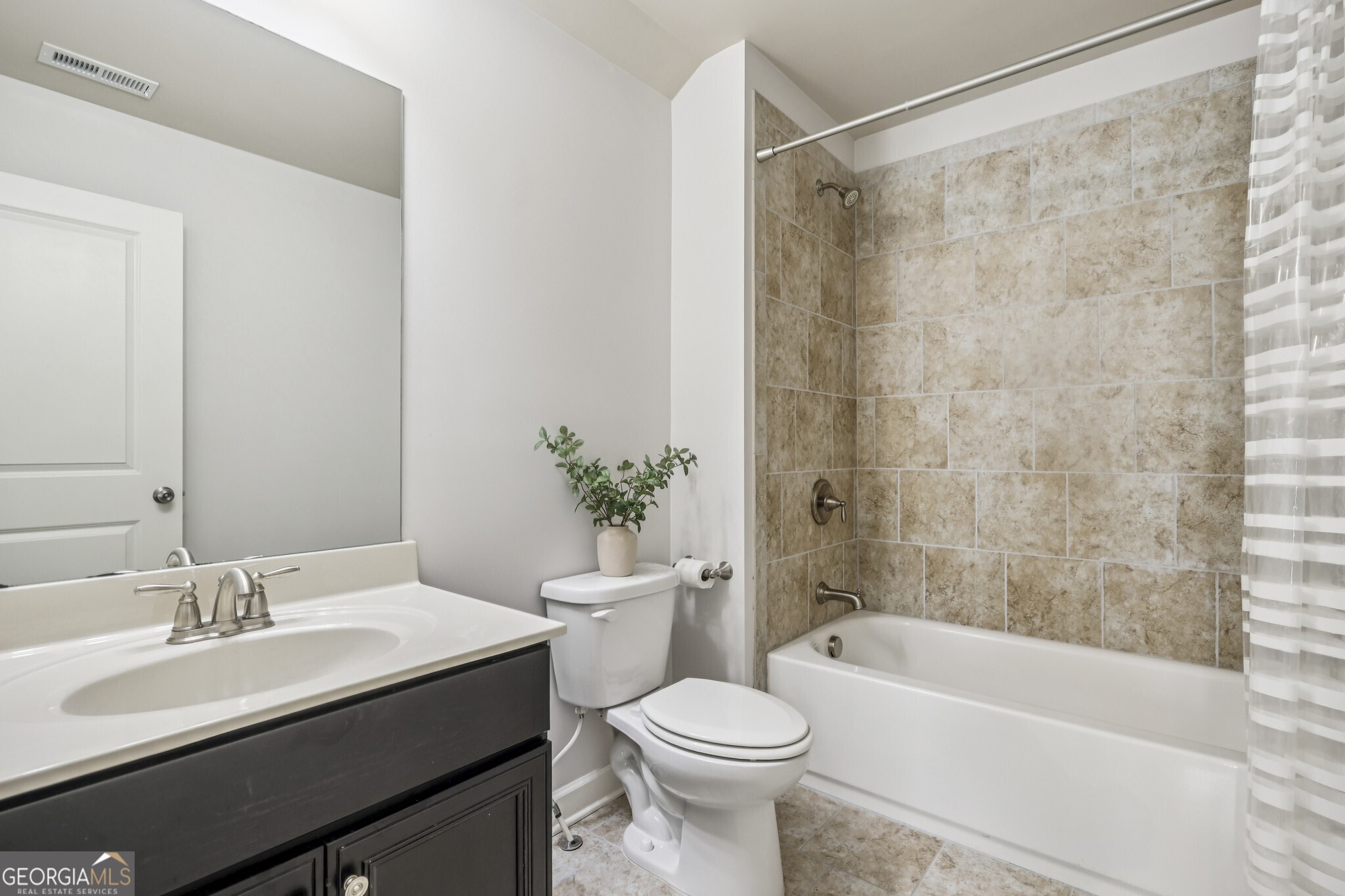 7895 Crownpoint Drive