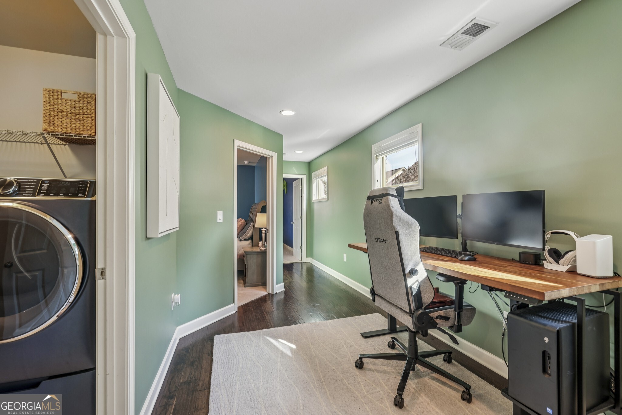 7895 Crownpoint Drive