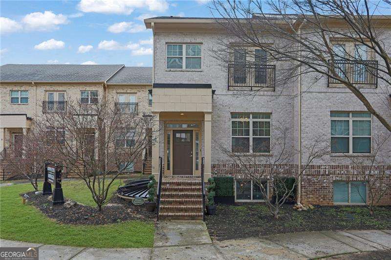 745 Fountainhead Lane NE # 5