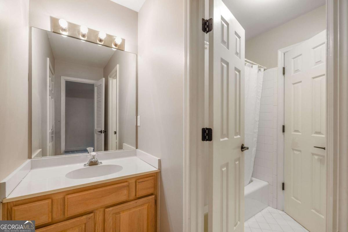 206 Cameron Place SE