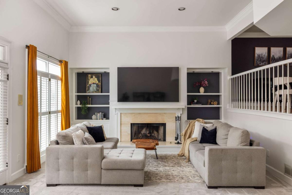 206 Cameron Place SE